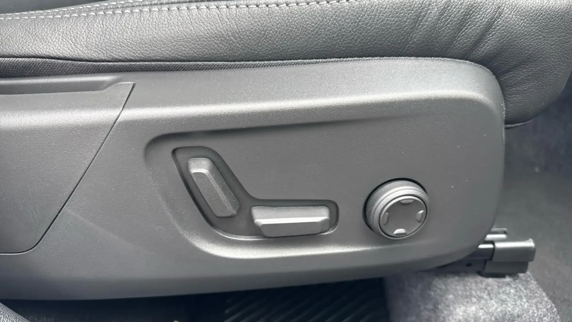 Volvo XC40 Image 14