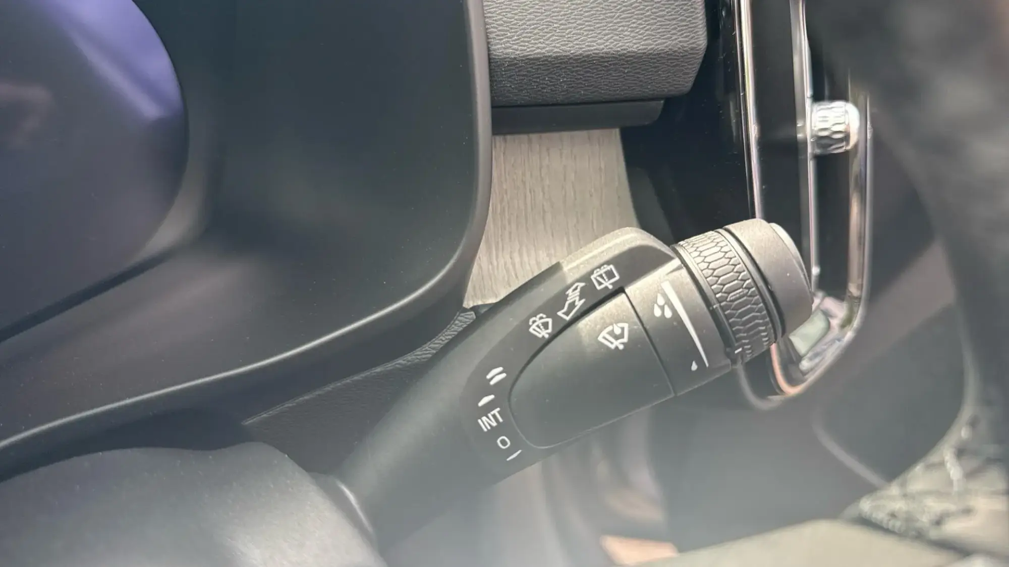 Volvo XC40 Image 28