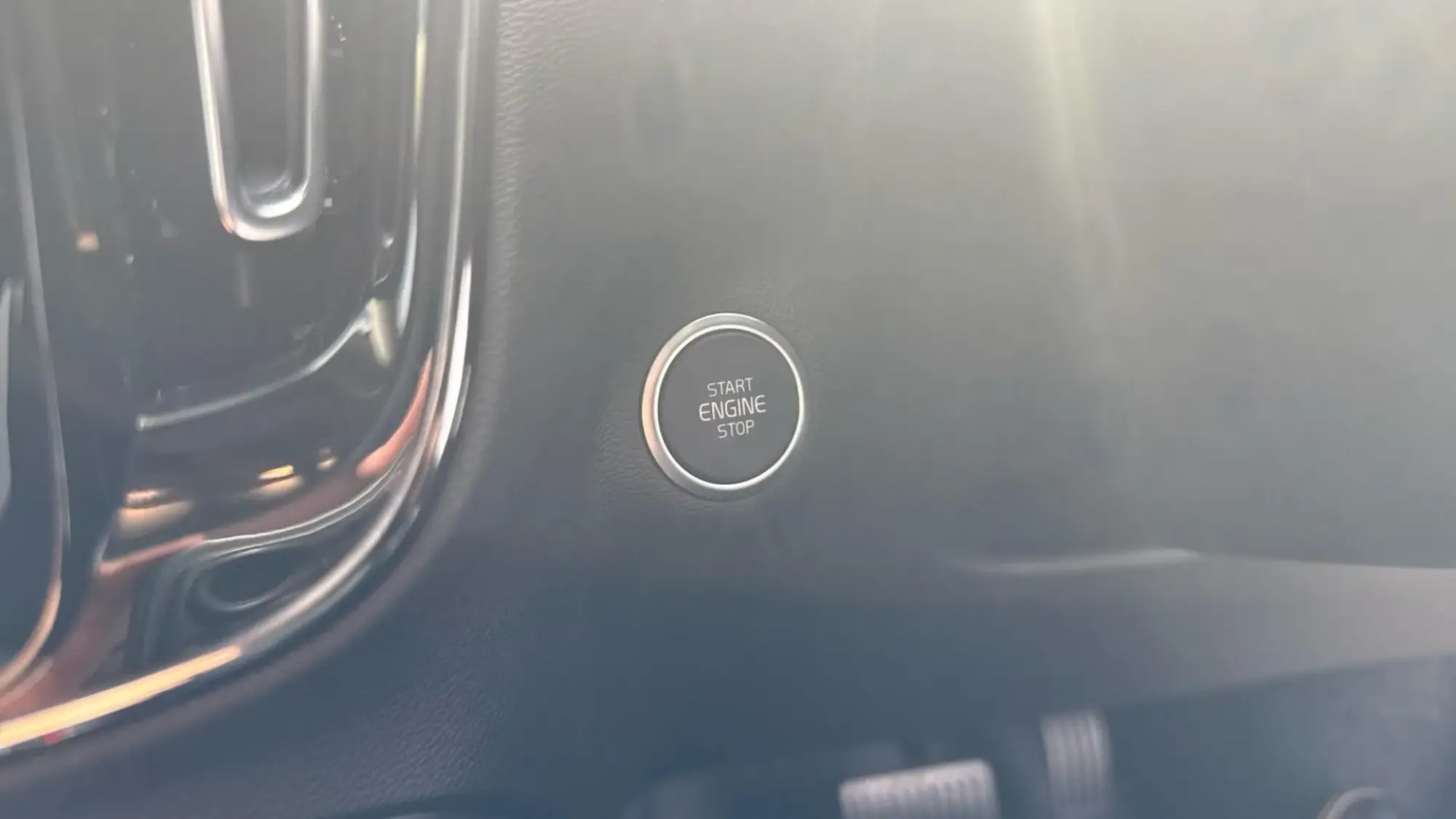 Volvo XC40 Image 32