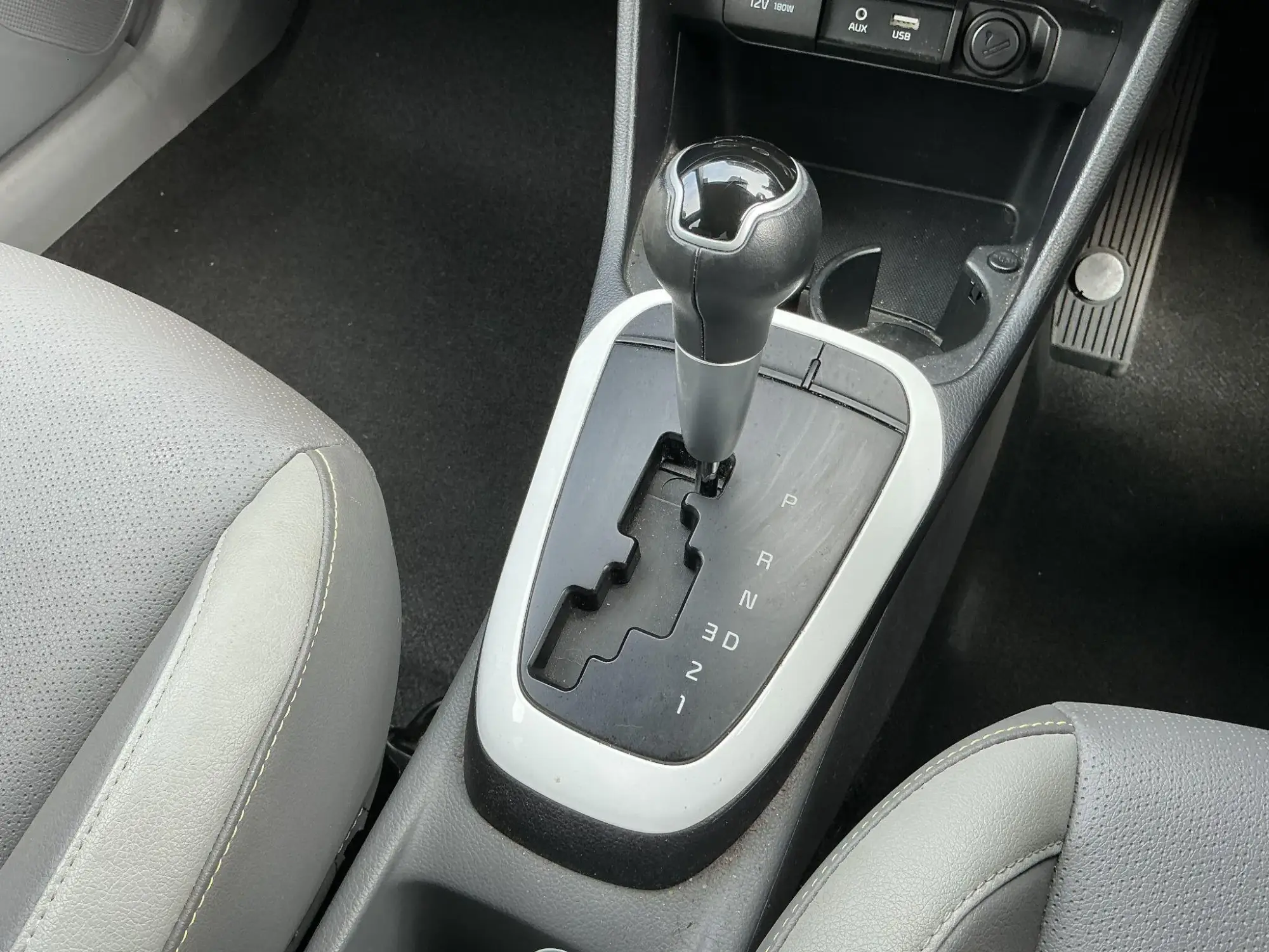 Kia Picanto Image 10