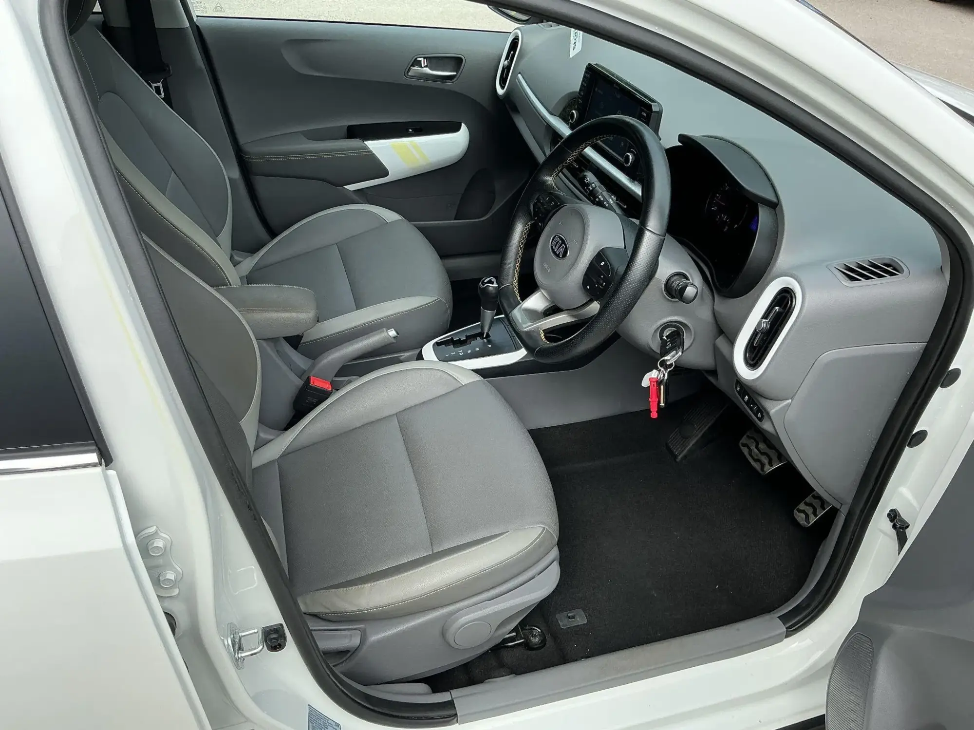 Kia Picanto Image 11