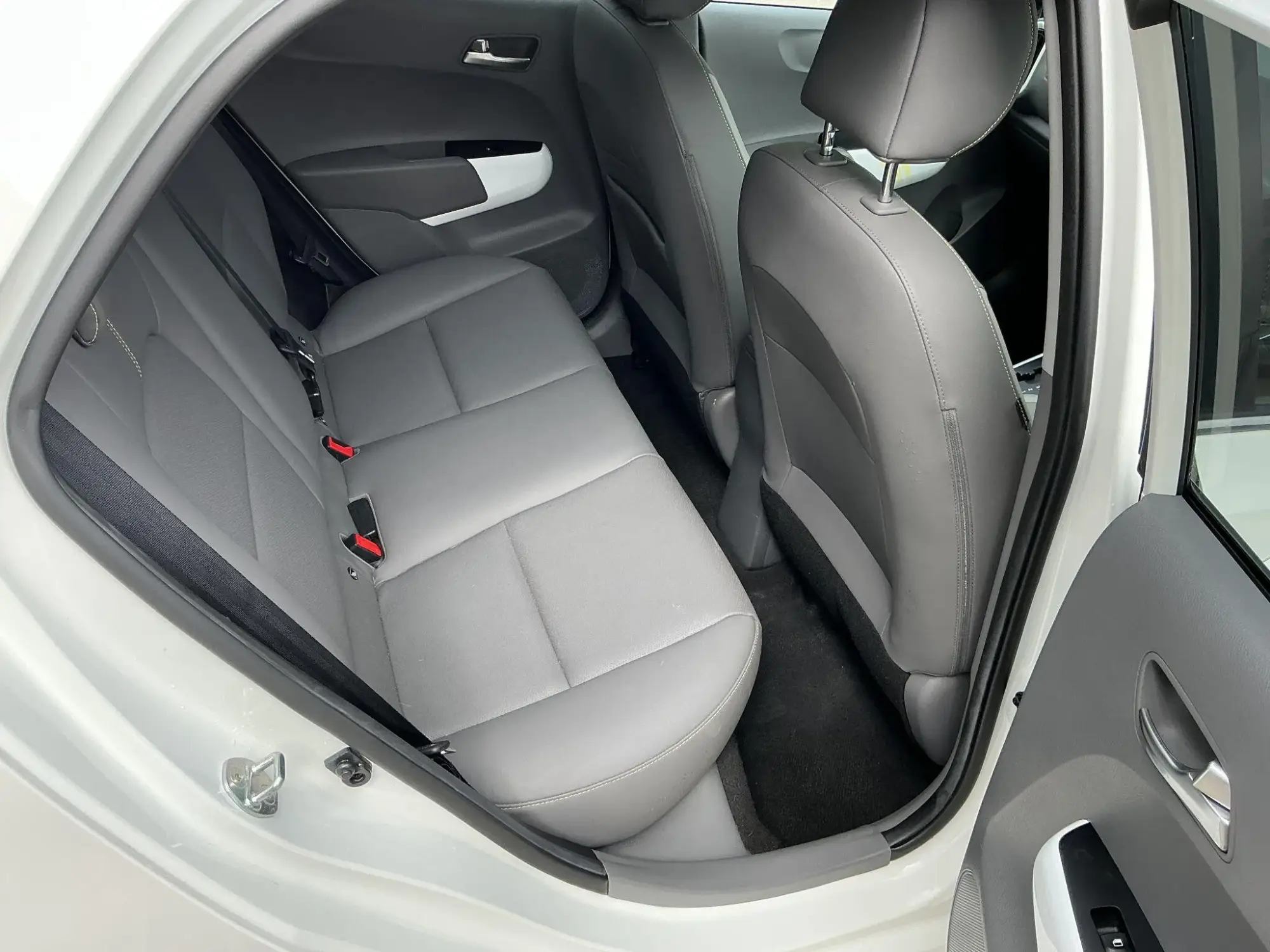 Kia Picanto Image 12