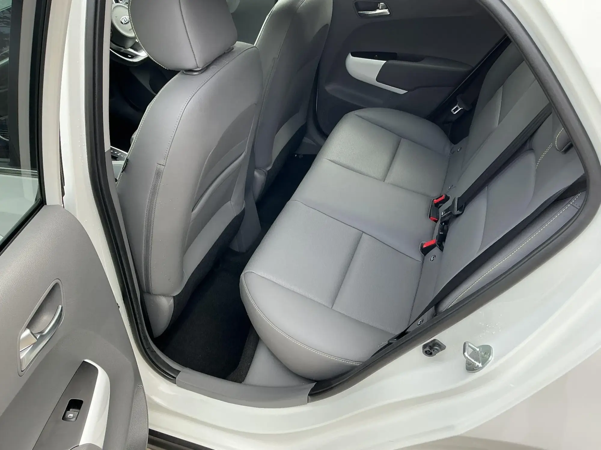 Kia Picanto Image 13