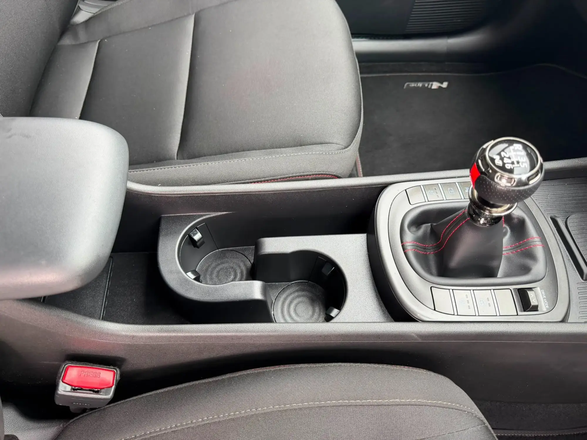 Hyundai KONA Image 34 Hyundai KONA Image 34