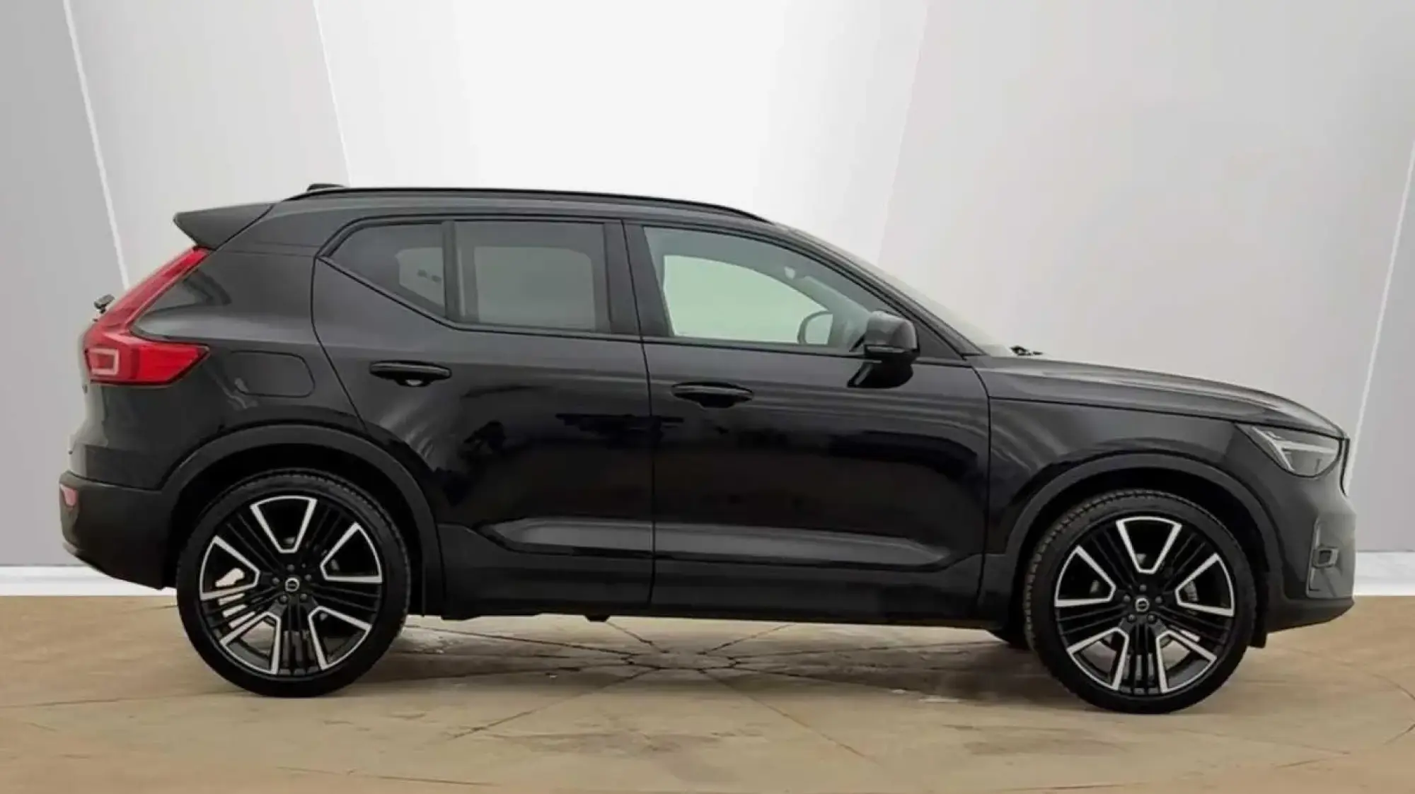 Volvo XC40 Image 2 Volvo XC40 Image 2