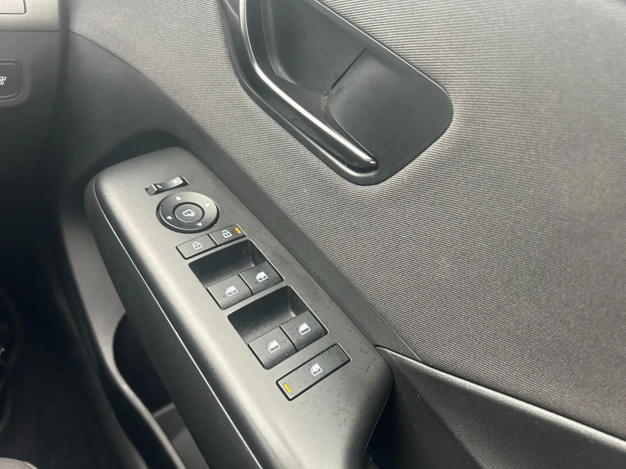 Hyundai KONA Image 24 Hyundai KONA Image 24