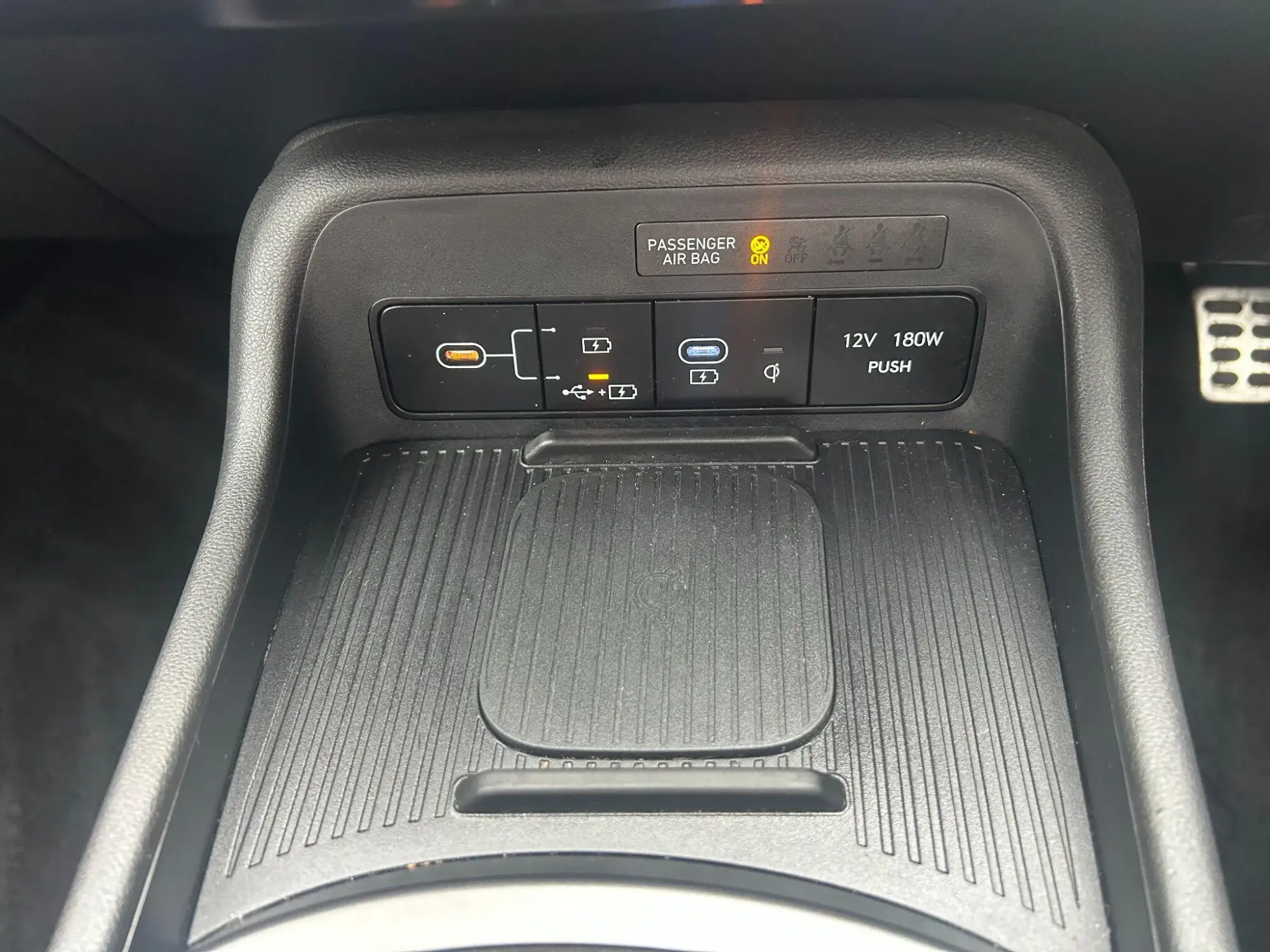 Hyundai KONA Image 30 Hyundai KONA Image 30