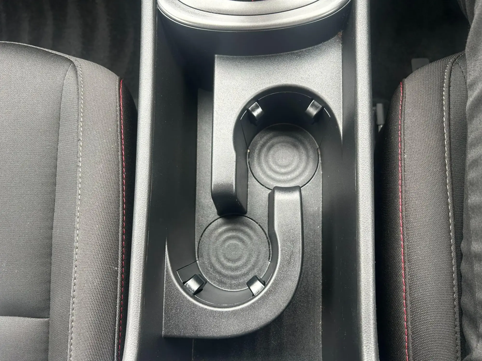 Hyundai KONA Image 34 Hyundai KONA Image 34