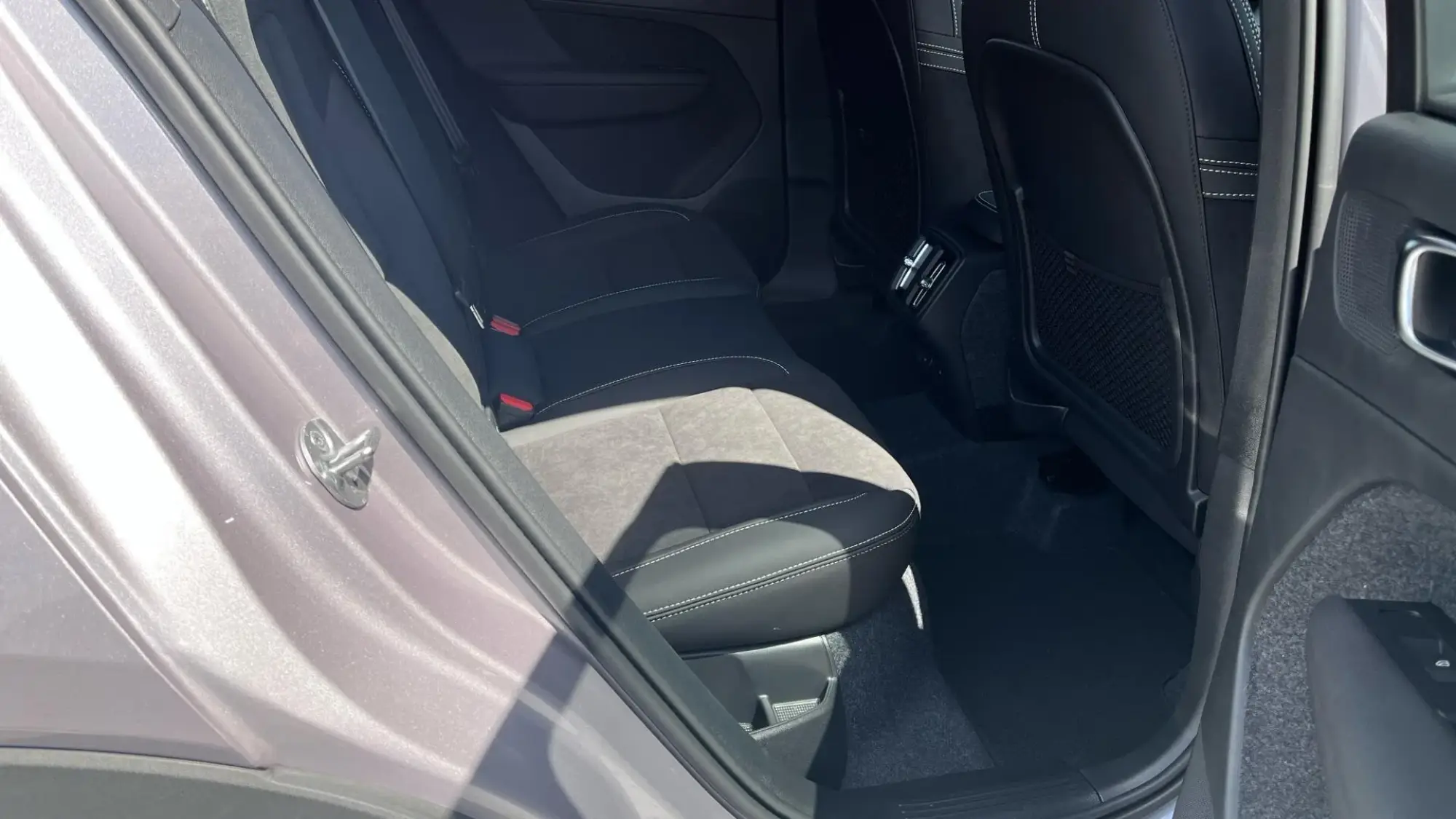 Volvo XC40 Image 6 Volvo XC40 Image 6
