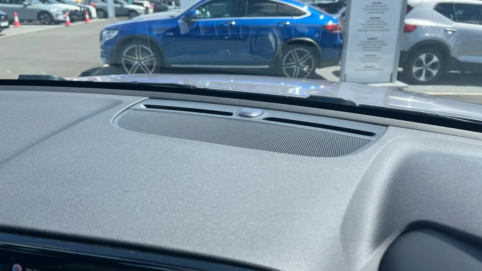 Volvo XC40 Image 25 Volvo XC40 Image 25