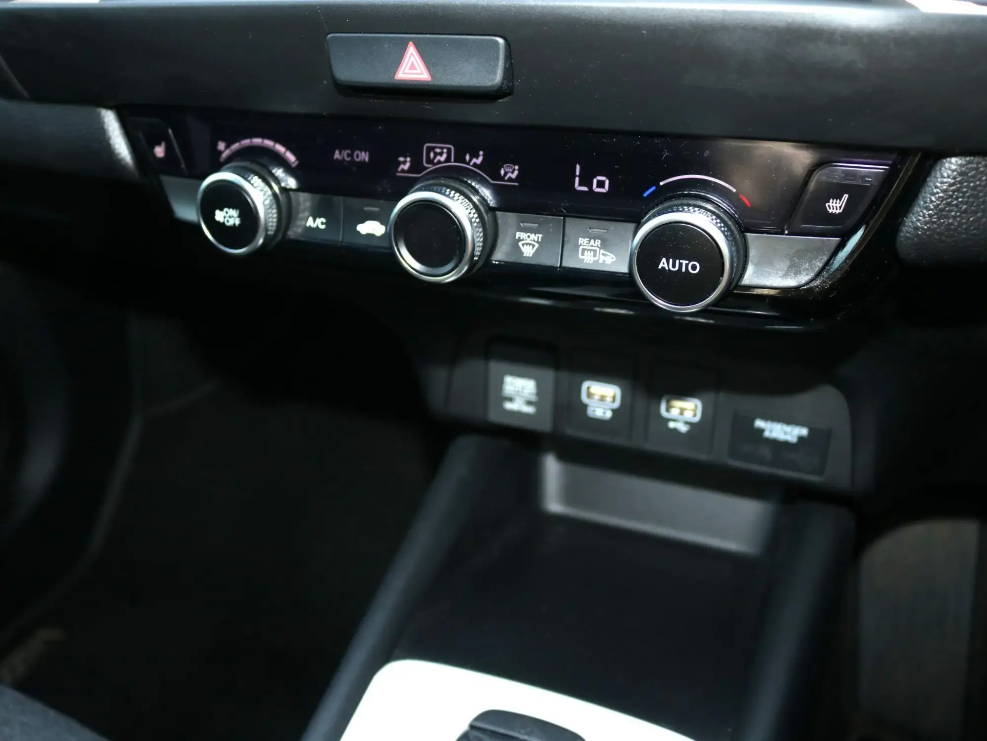 Honda Jazz Hybrid Image 16 Honda Jazz Hybrid Image 16
