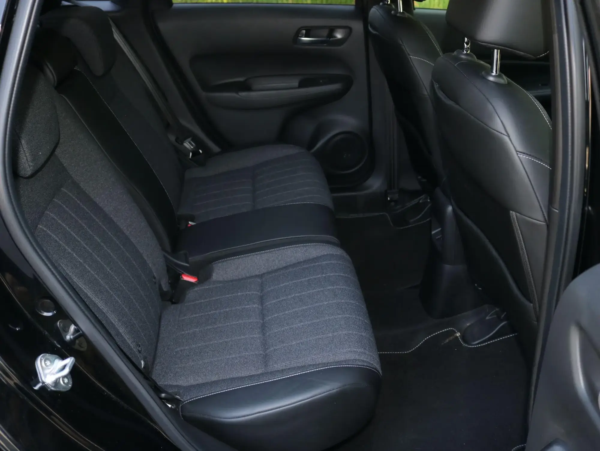 Honda Jazz Hybrid Image 20 Honda Jazz Hybrid Image 20