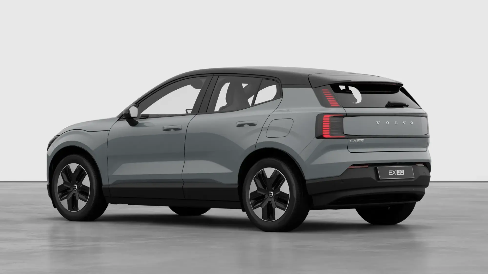 Volvo EX30 200kW Single Motor Plus 51kWh 5dr Auto Image 3