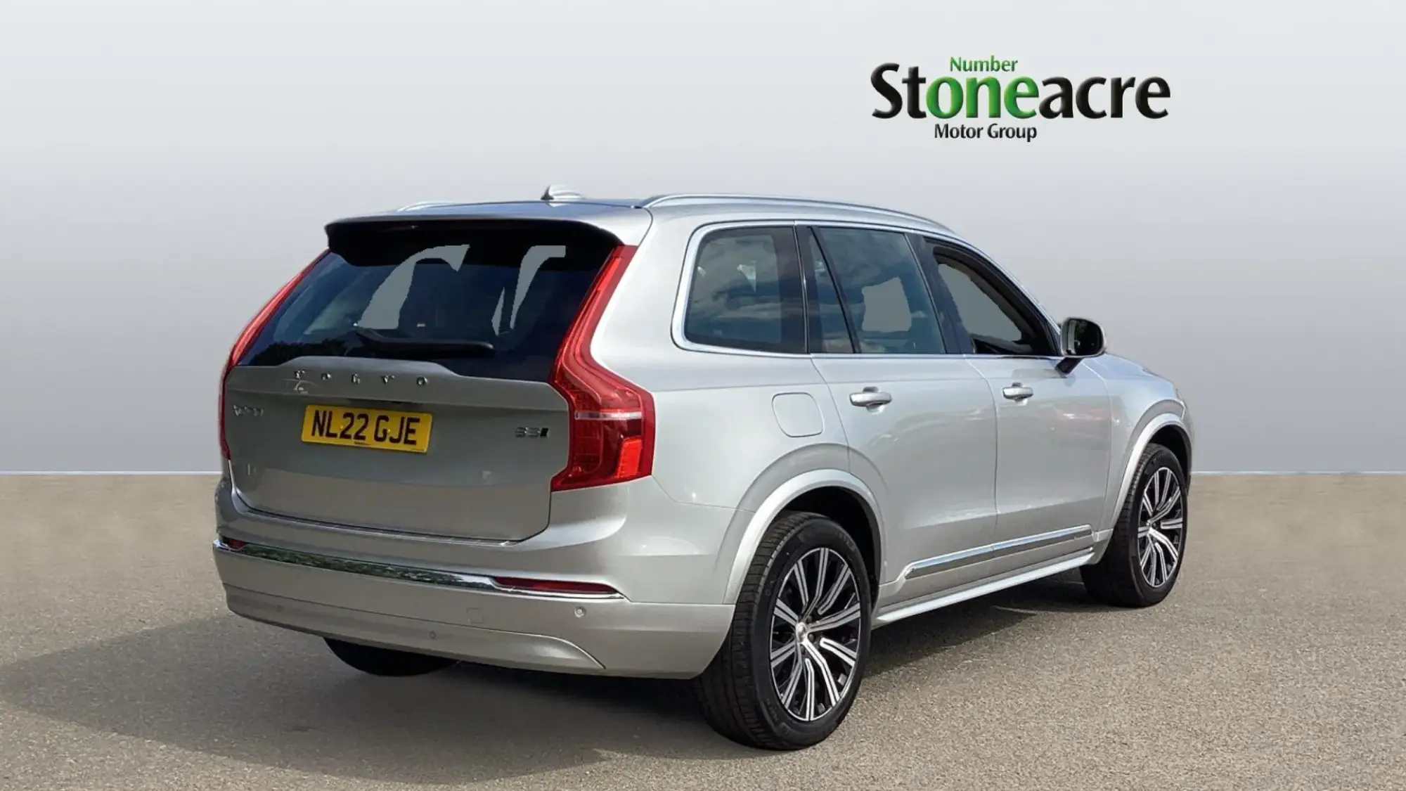 Volvo XC90 Inscription, B5 AWD mild hybrid, Seven individual seats NL22GJE Image 2