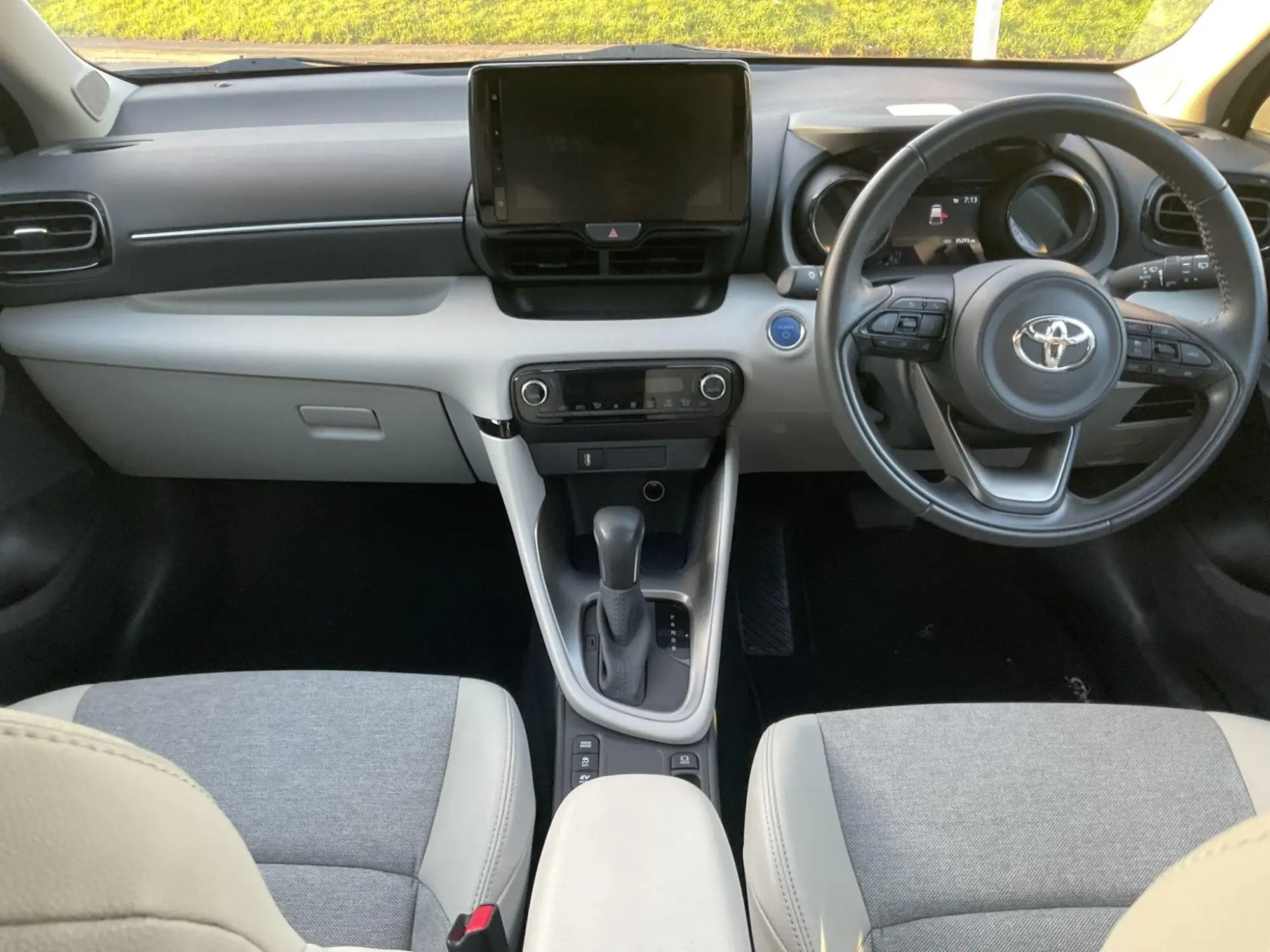 Toyota Yaris Image 12 Toyota Yaris Image 12
