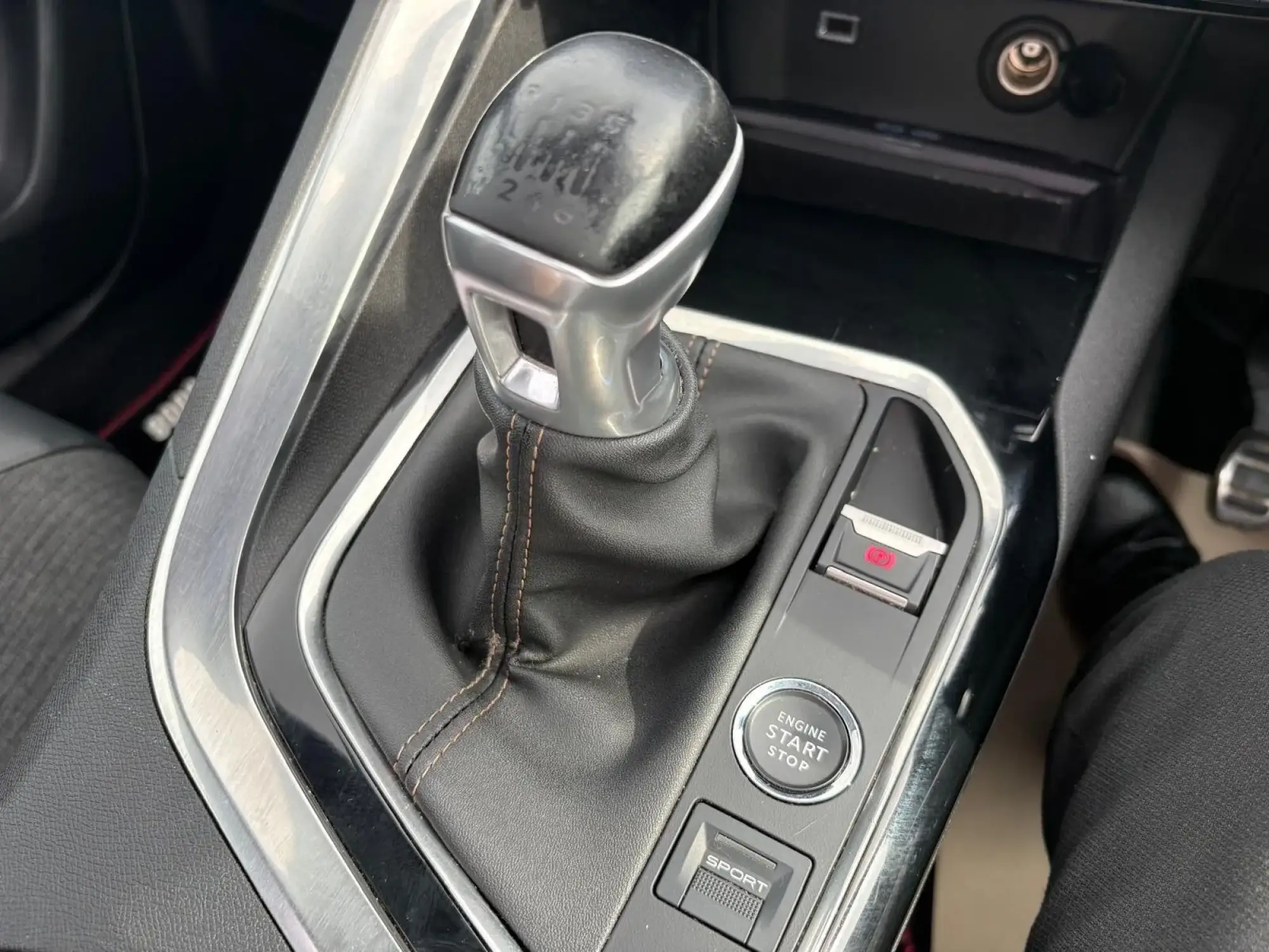 Peugeot 3008 Image 14