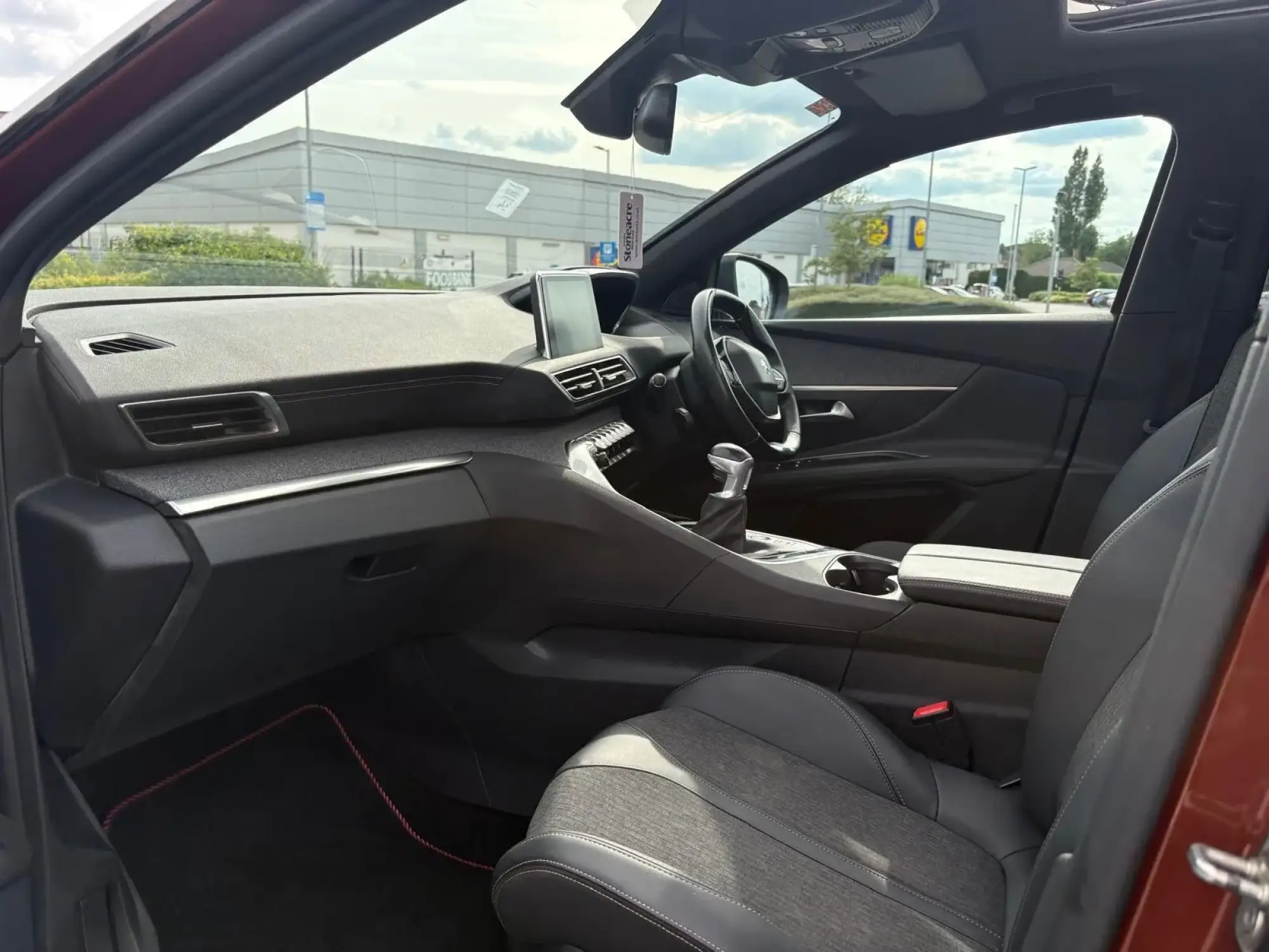Peugeot 3008 Image 15