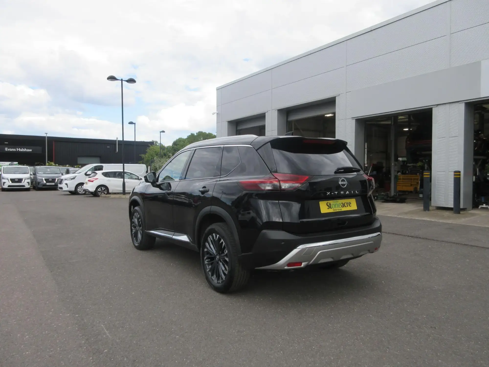 Nissan X-Trail Image 4 Nissan X-Trail Image 4