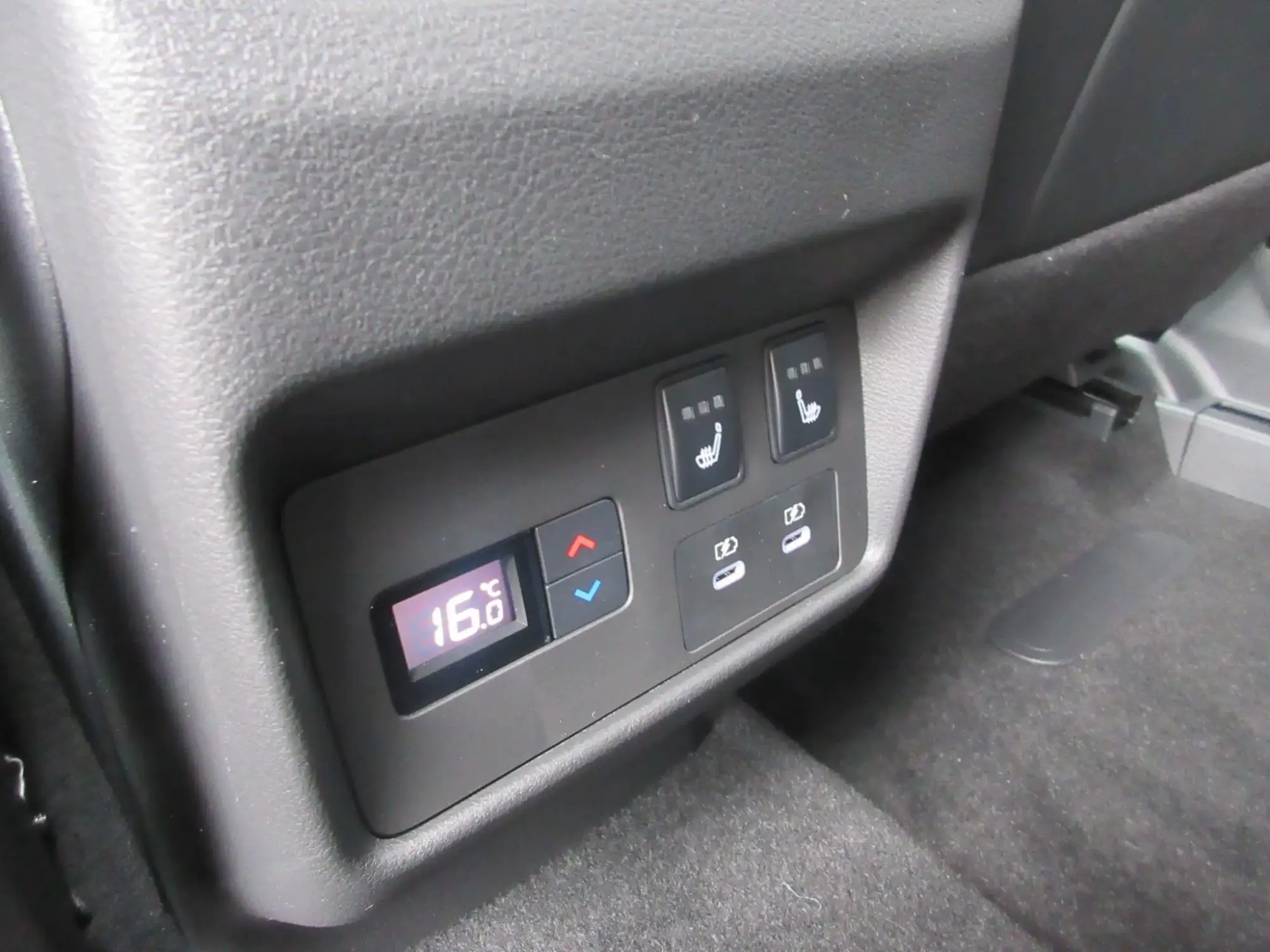 Nissan X-Trail Image 31 Nissan X-Trail Image 31