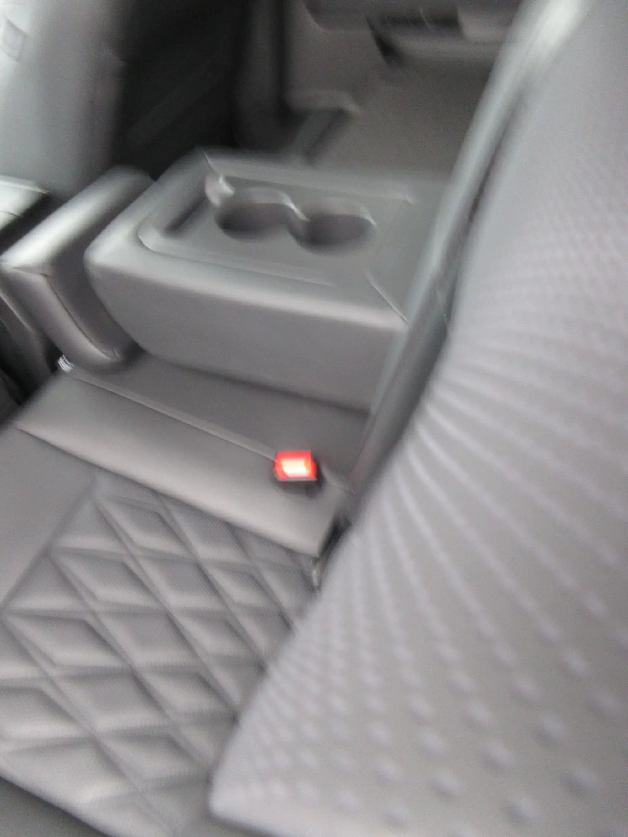 Nissan X-Trail Image 32 Nissan X-Trail Image 32