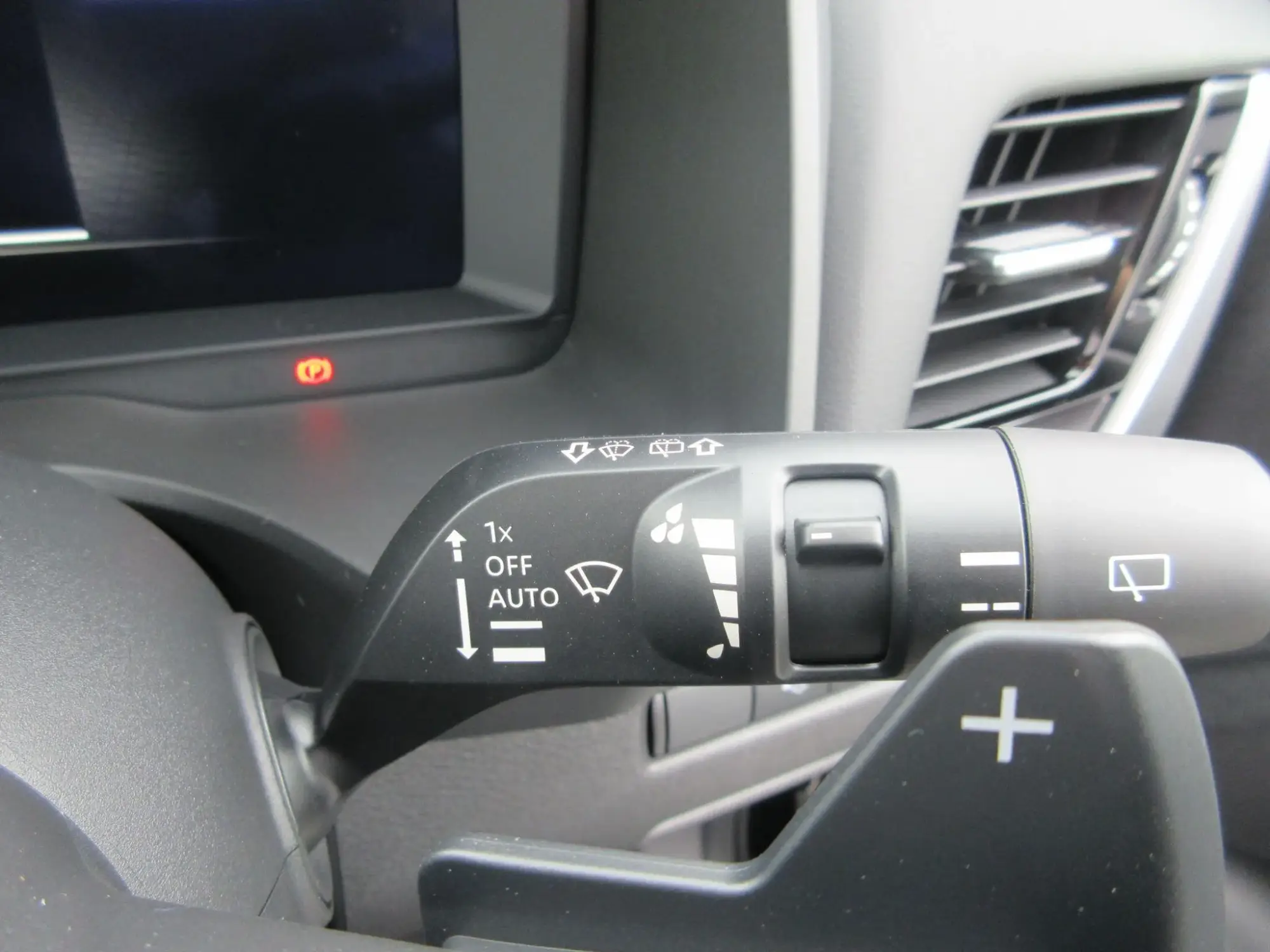 Nissan X-Trail Image 37 Nissan X-Trail Image 37