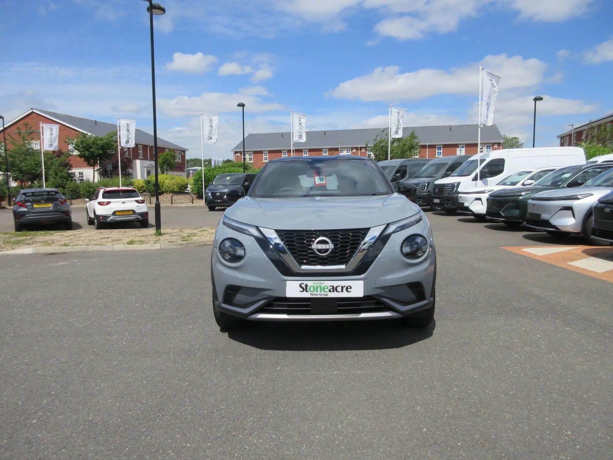 Nissan Juke Image 2