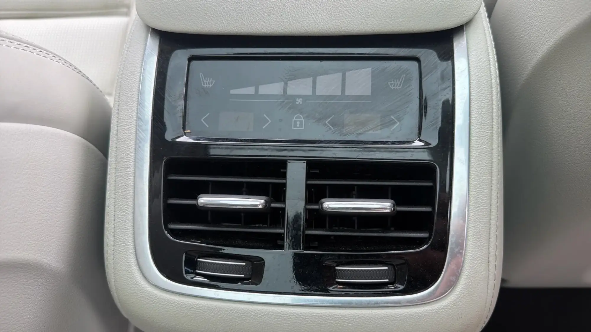 Volvo XC90 Image 36 Volvo XC90 Image 36