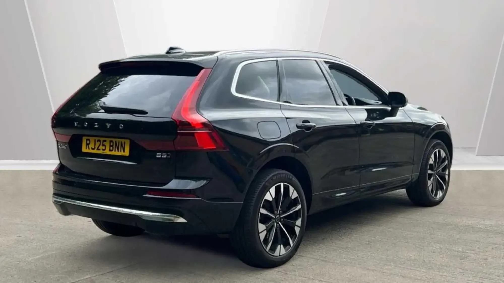 Volvo XC60 Image 3 Volvo XC60 Image 3