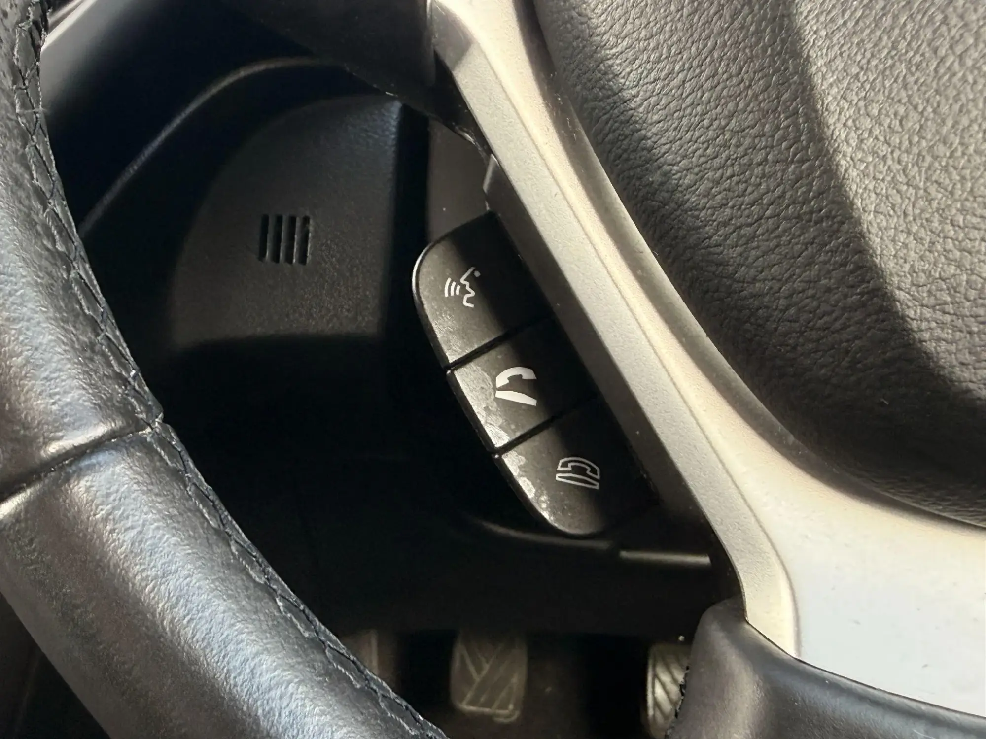 Suzuki S-Cross Image 13 Suzuki S-Cross Image 13
