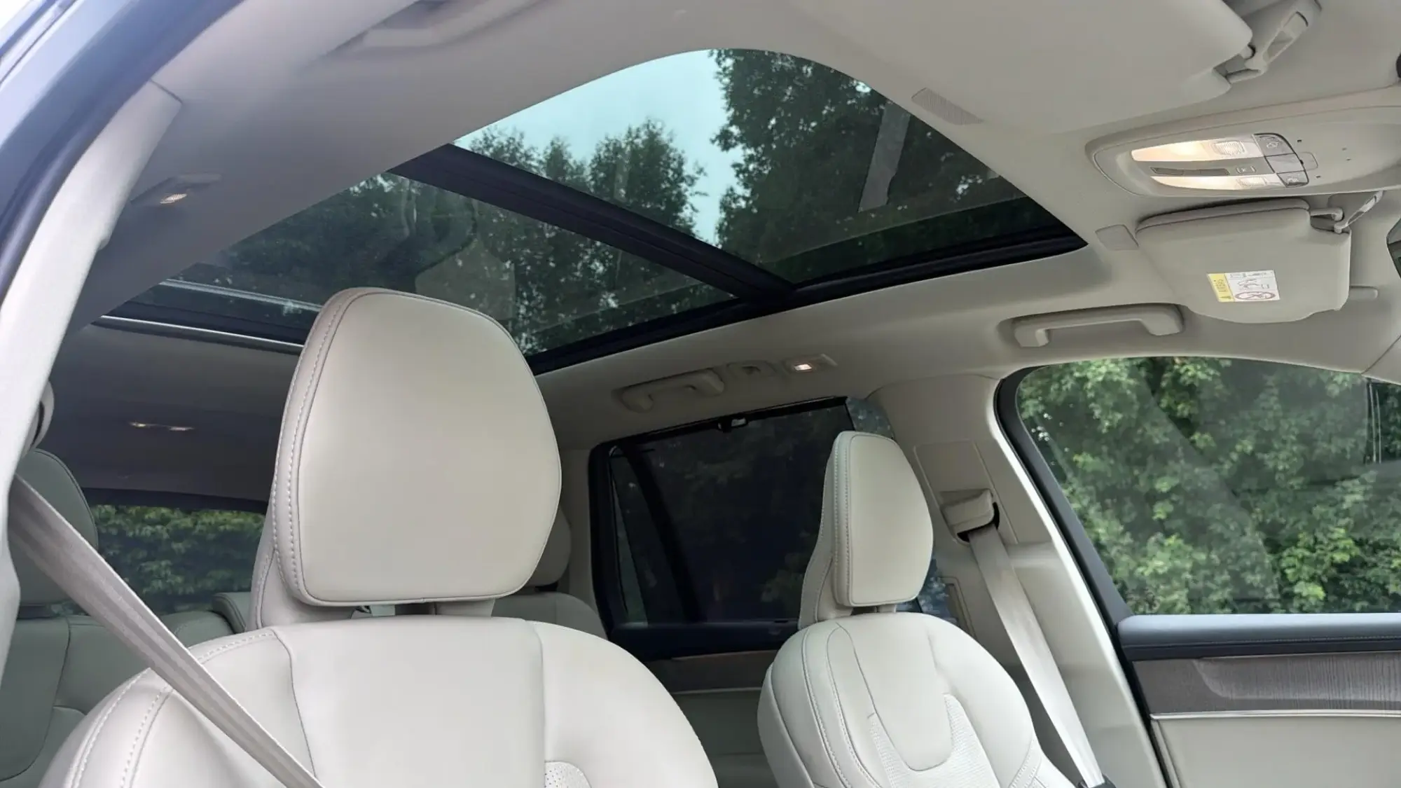 Volvo XC90 Image 30 Volvo XC90 Image 30