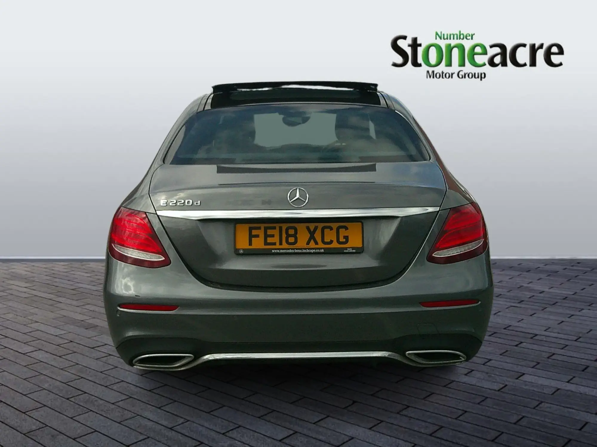 Mercedes-Benz E-Class Image 6