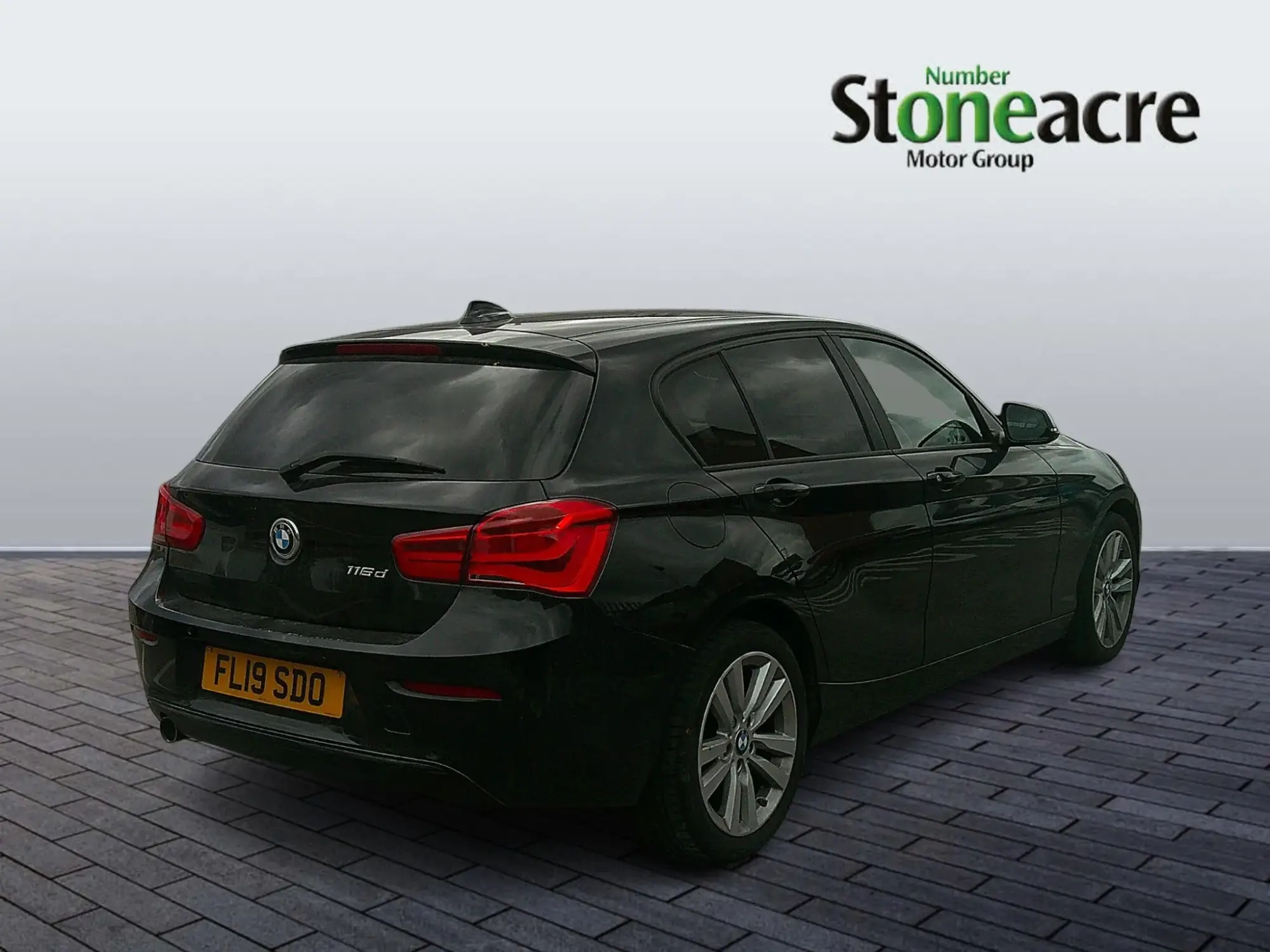 BMW 1 Series 1.5 116d Sport Euro 6 (s/s) 5dr FL19SDO Image 3