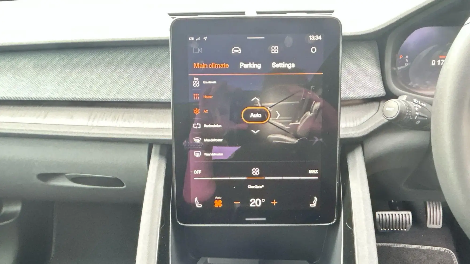 Polestar 2 Image 15