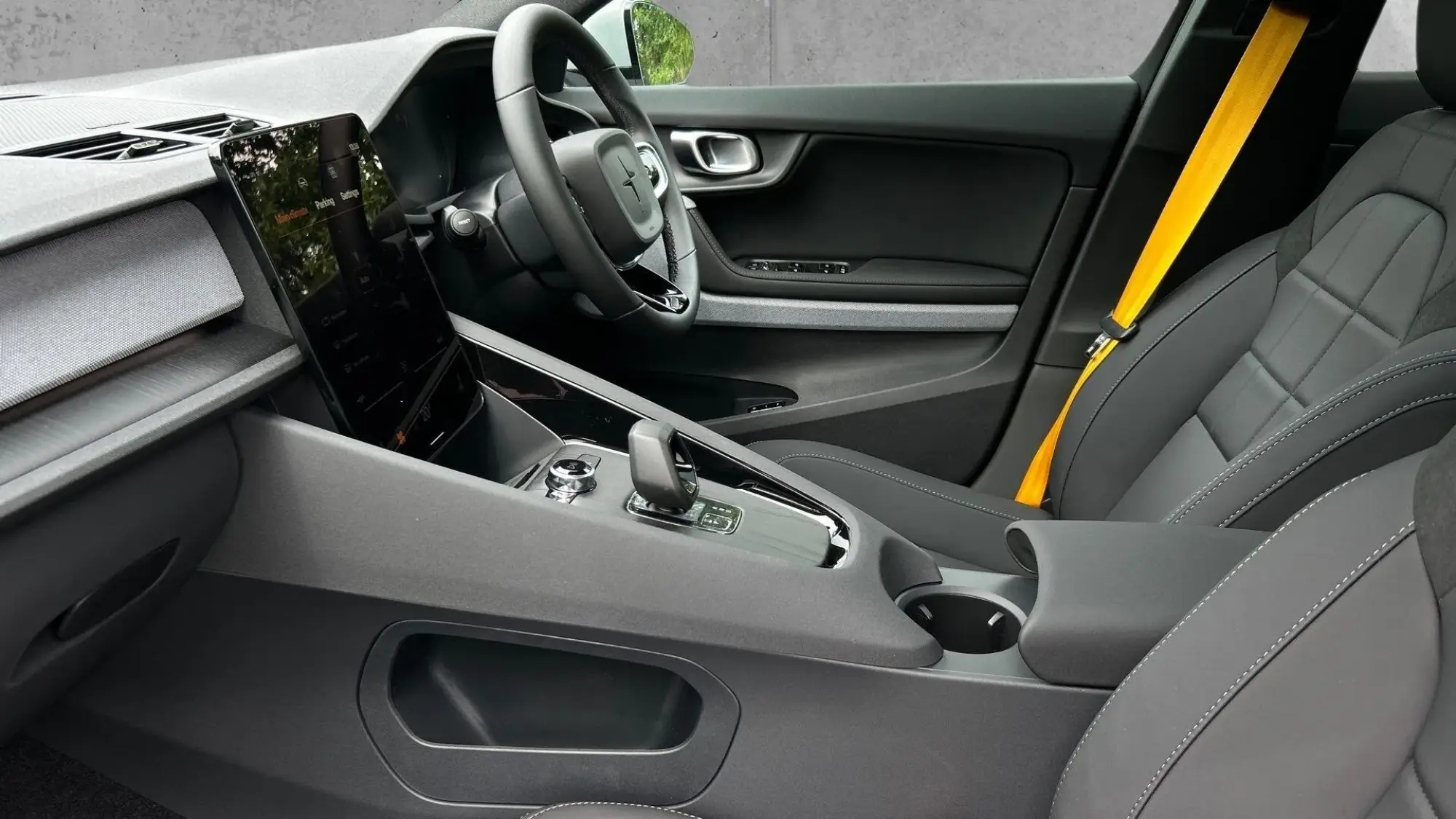 Polestar 2 Image 25