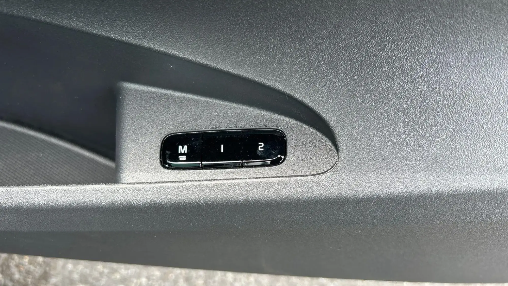Polestar 2 Image 36