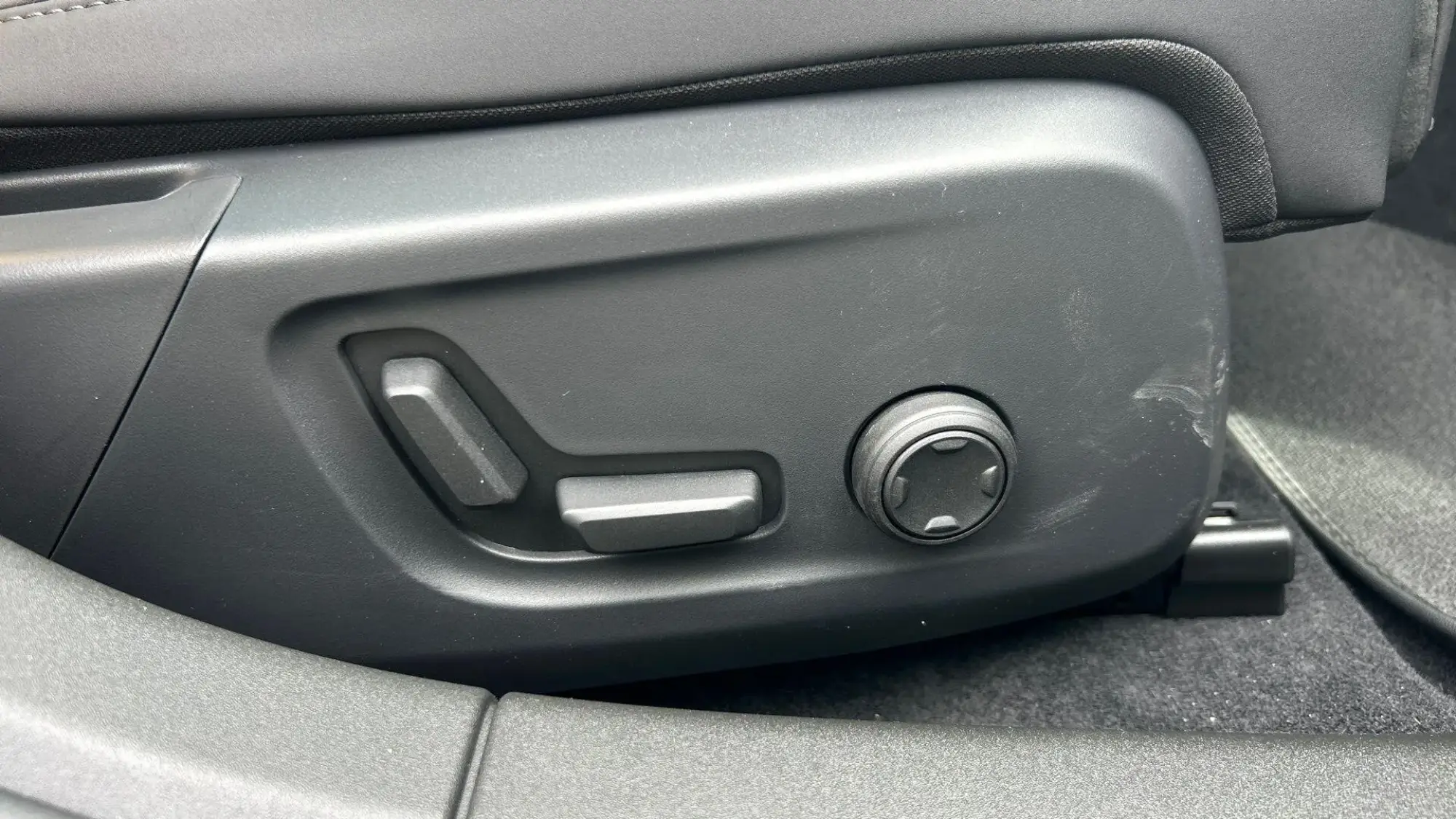 Polestar 2 Image 37