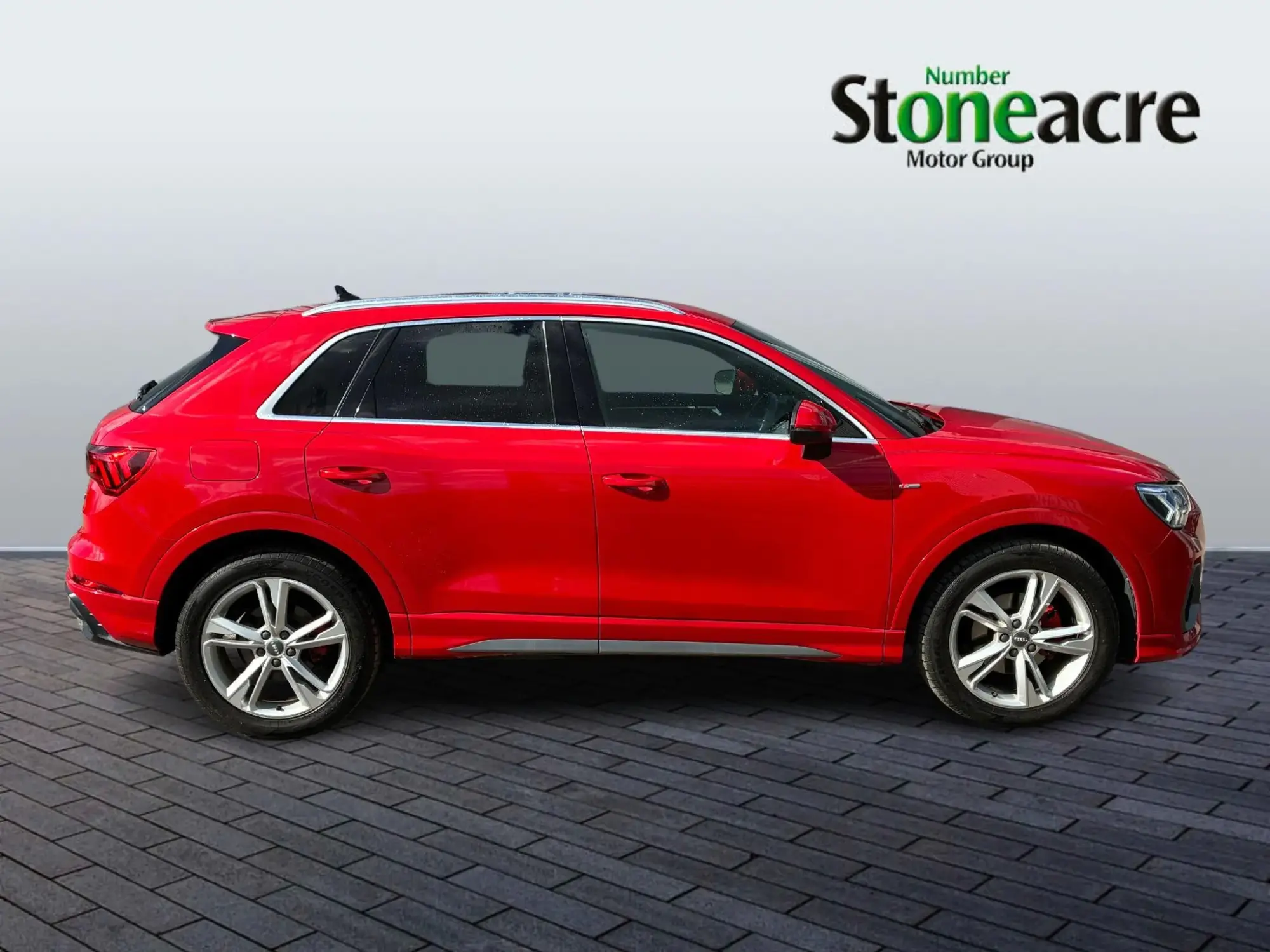 Audi Q3 Image 7