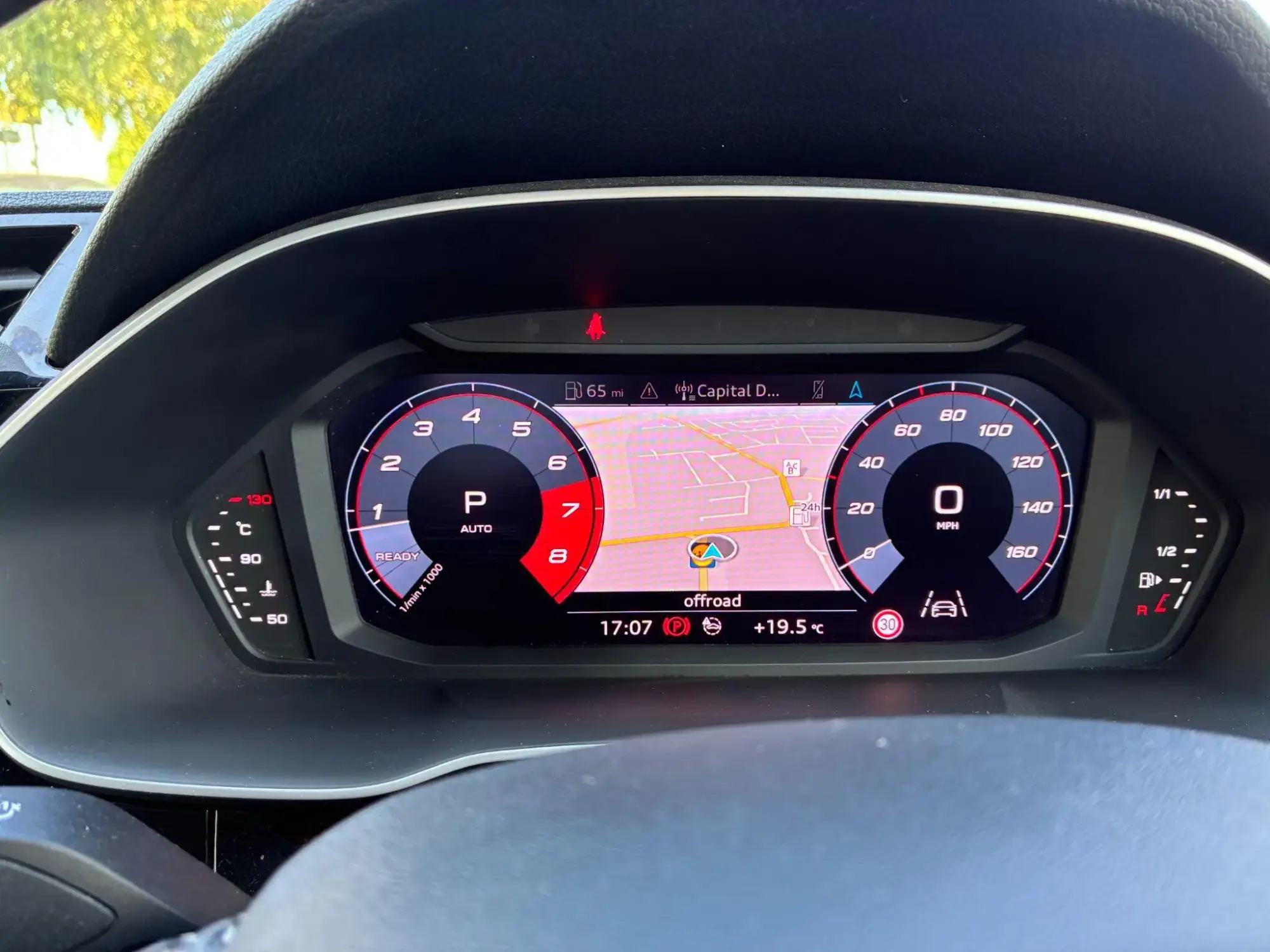 Audi Q3 Image 15