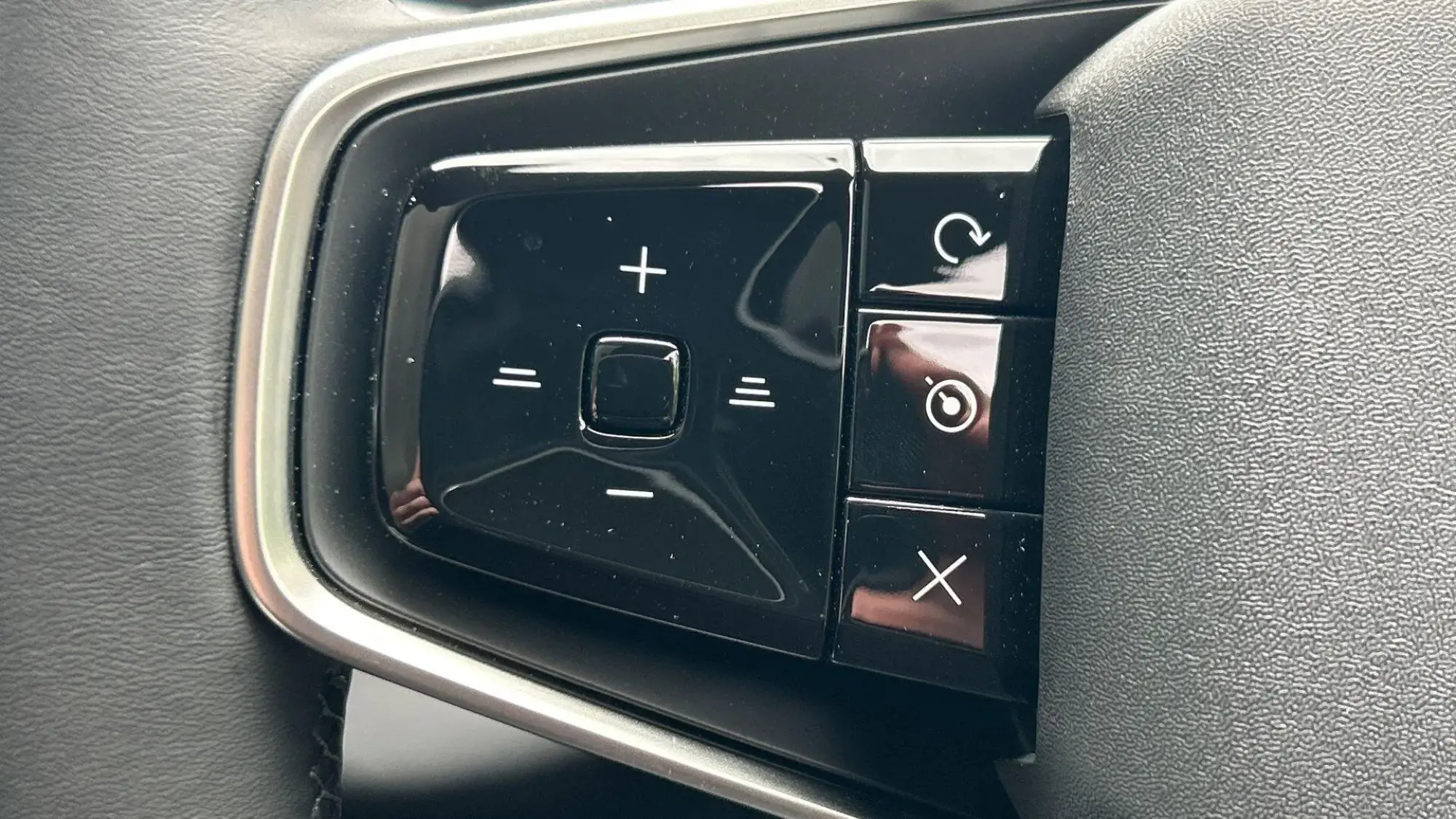 Polestar 4 Coupe Image 11 Polestar 4 Coupe Image 11