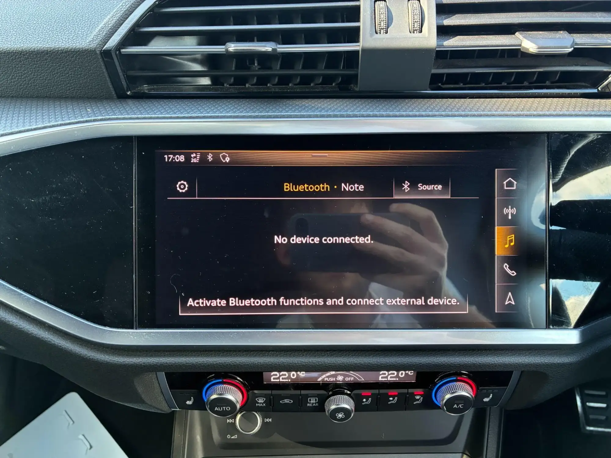 Audi Q3 Image 25