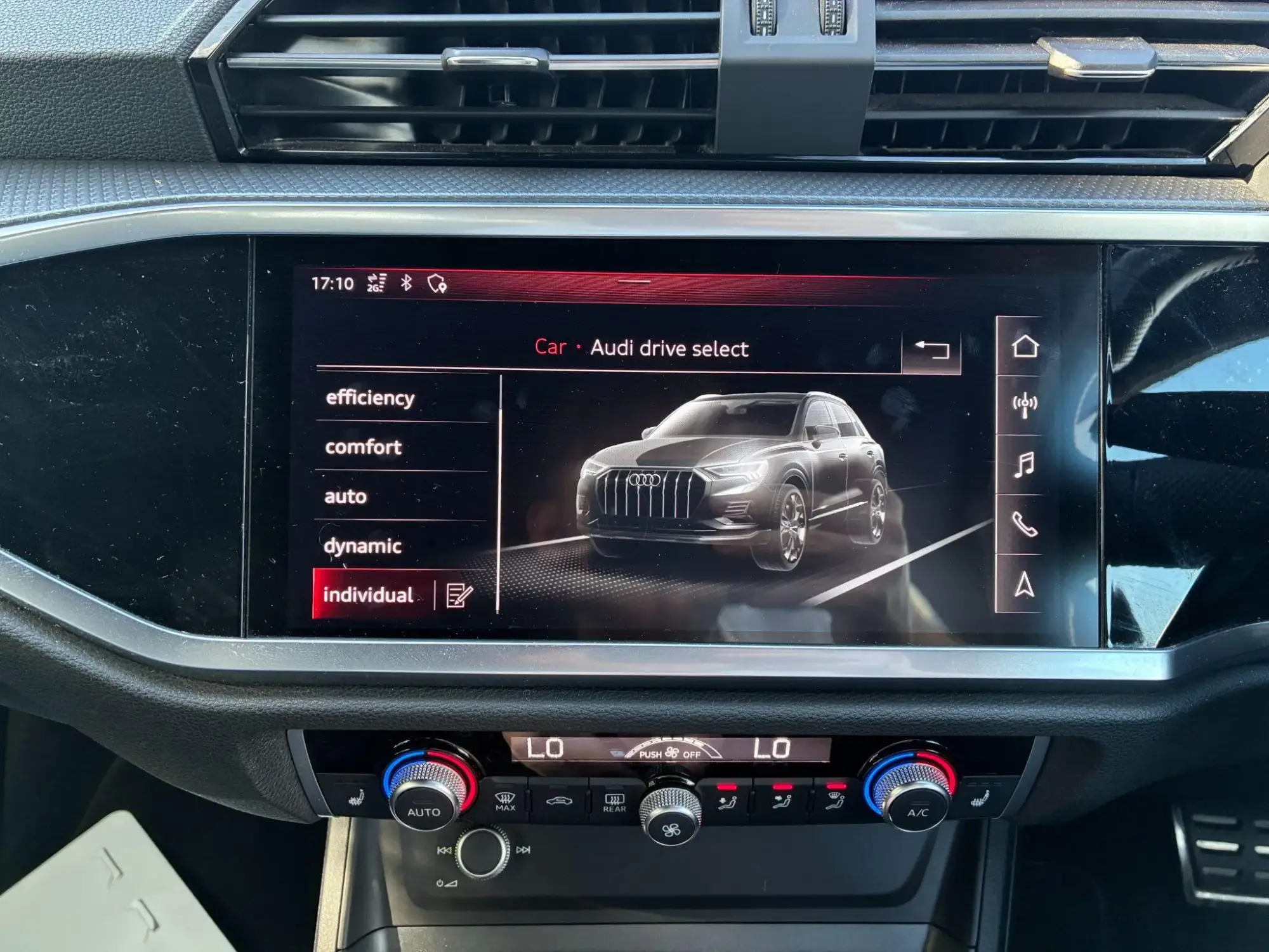 Audi Q3 Image 33