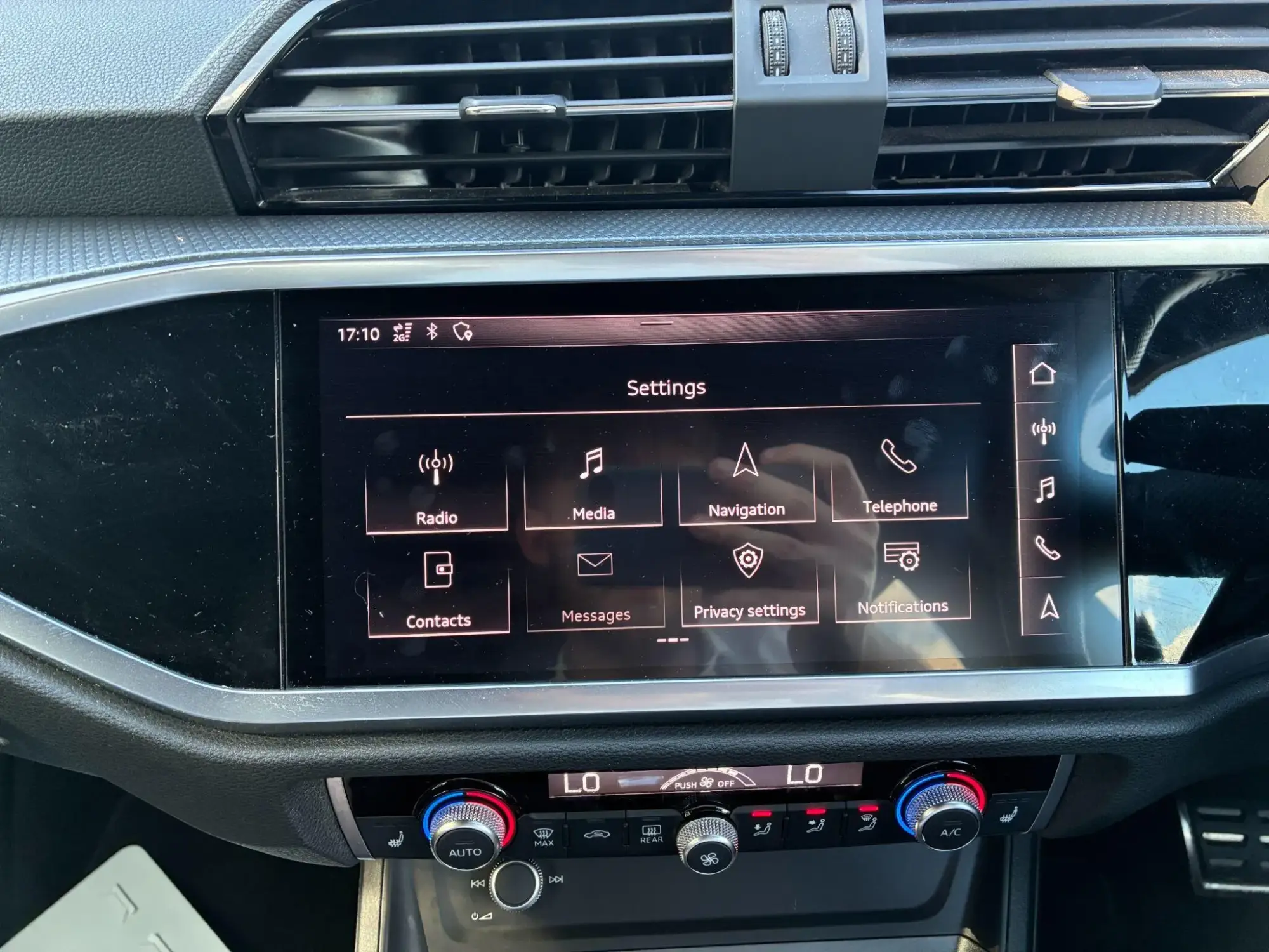 Audi Q3 Image 35