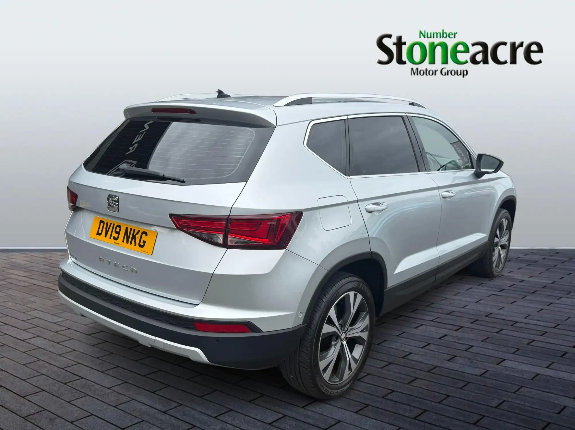 SEAT Ateca 1.6 TDI SE Technology DSG Euro 6 (s/s) 5dr DV19NKG Image 3