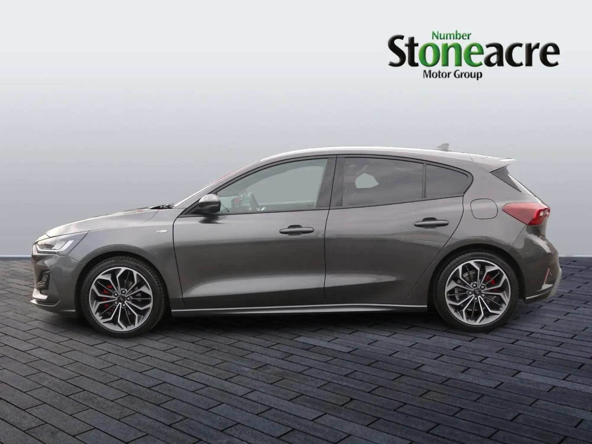 Ford Focus Image 6 Ford Focus Image 6