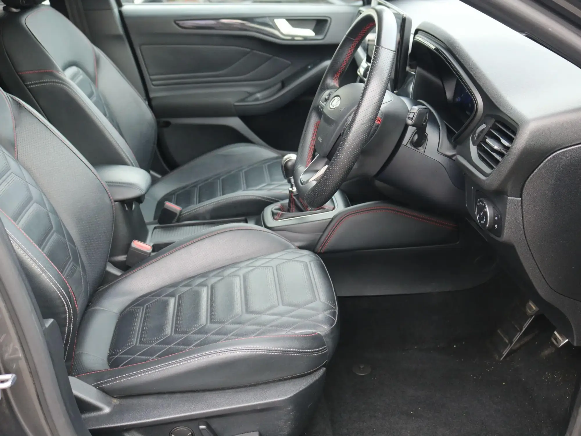 Ford Focus Image 14 Ford Focus Image 14