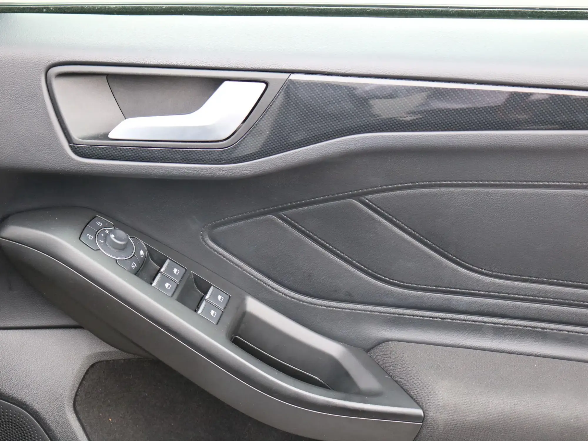 Ford Focus Image 28 Ford Focus Image 28