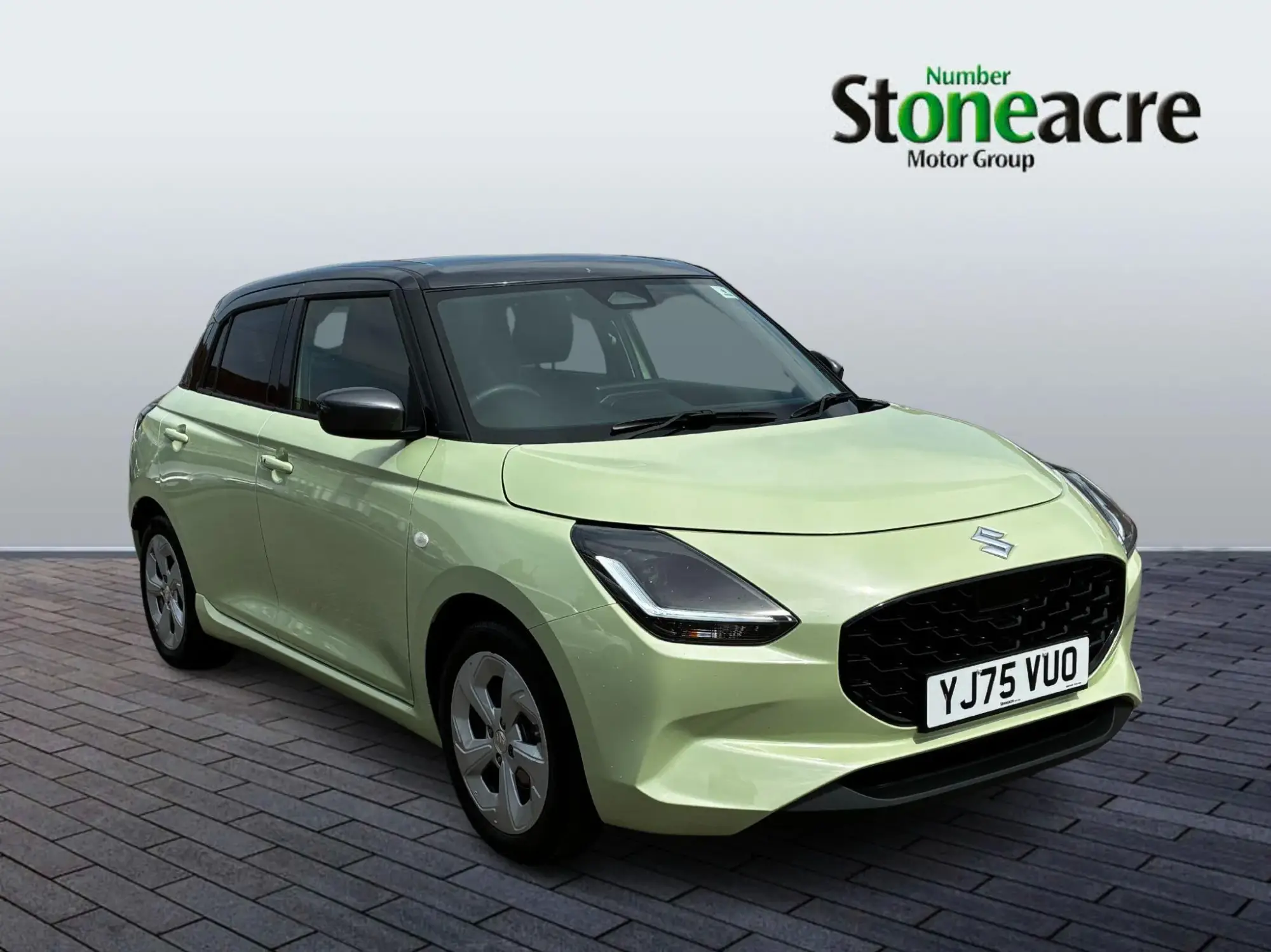 Suzuki Swift Image 1