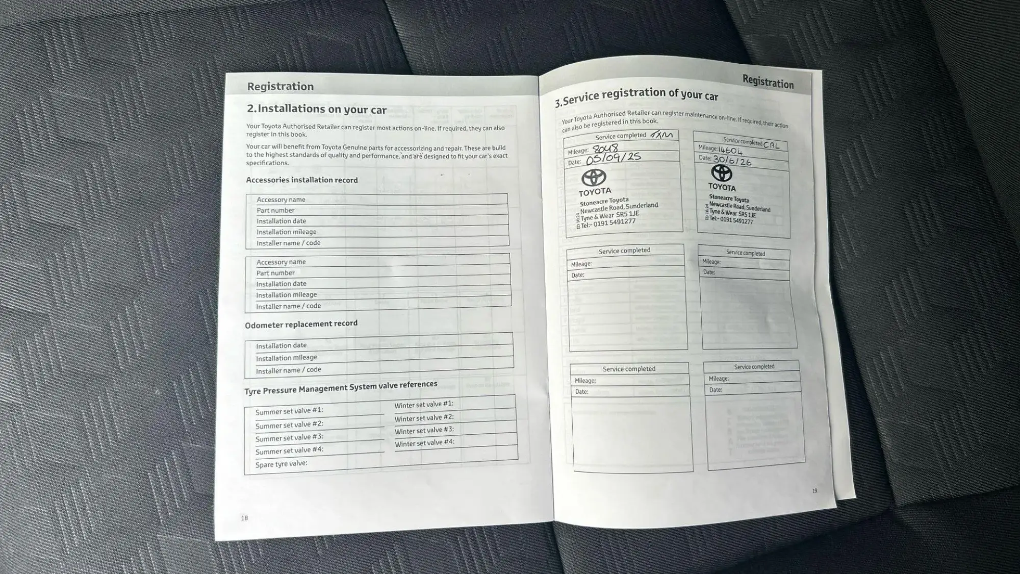 Toyota Yaris Image 21