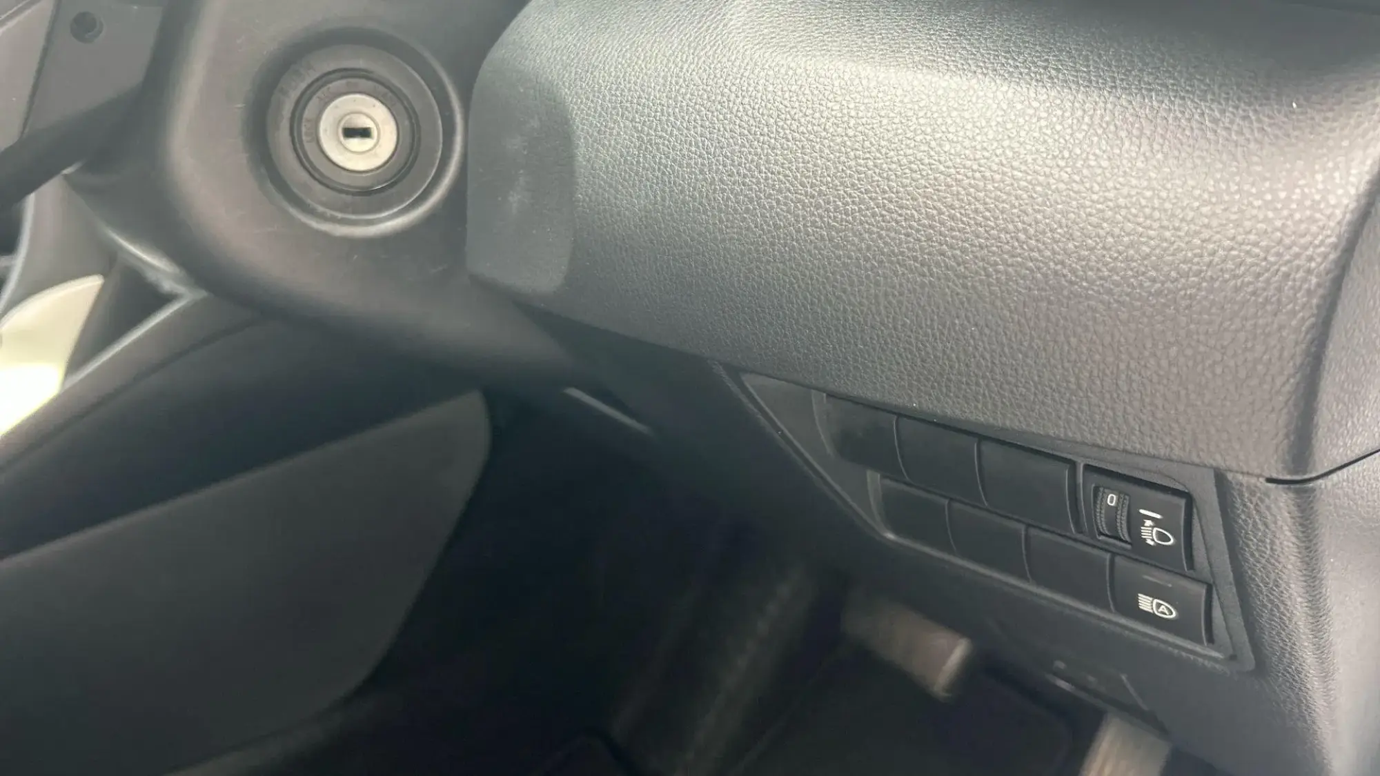 Toyota Yaris Image 34