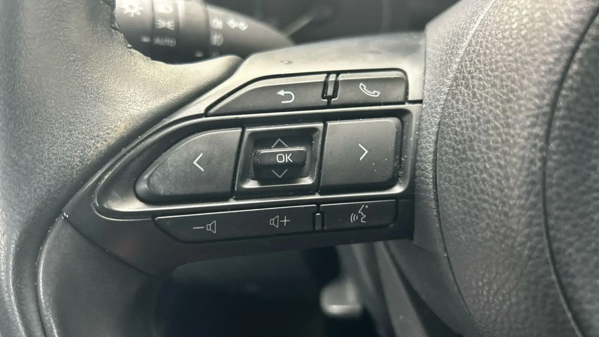 Toyota Yaris Image 35